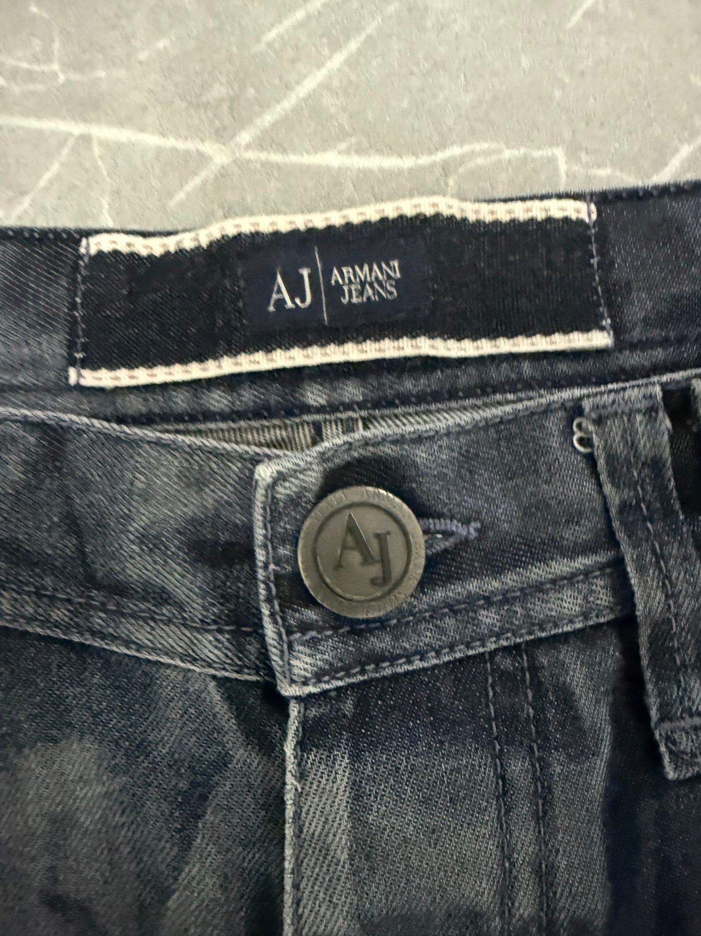 Armani Jeans (L)