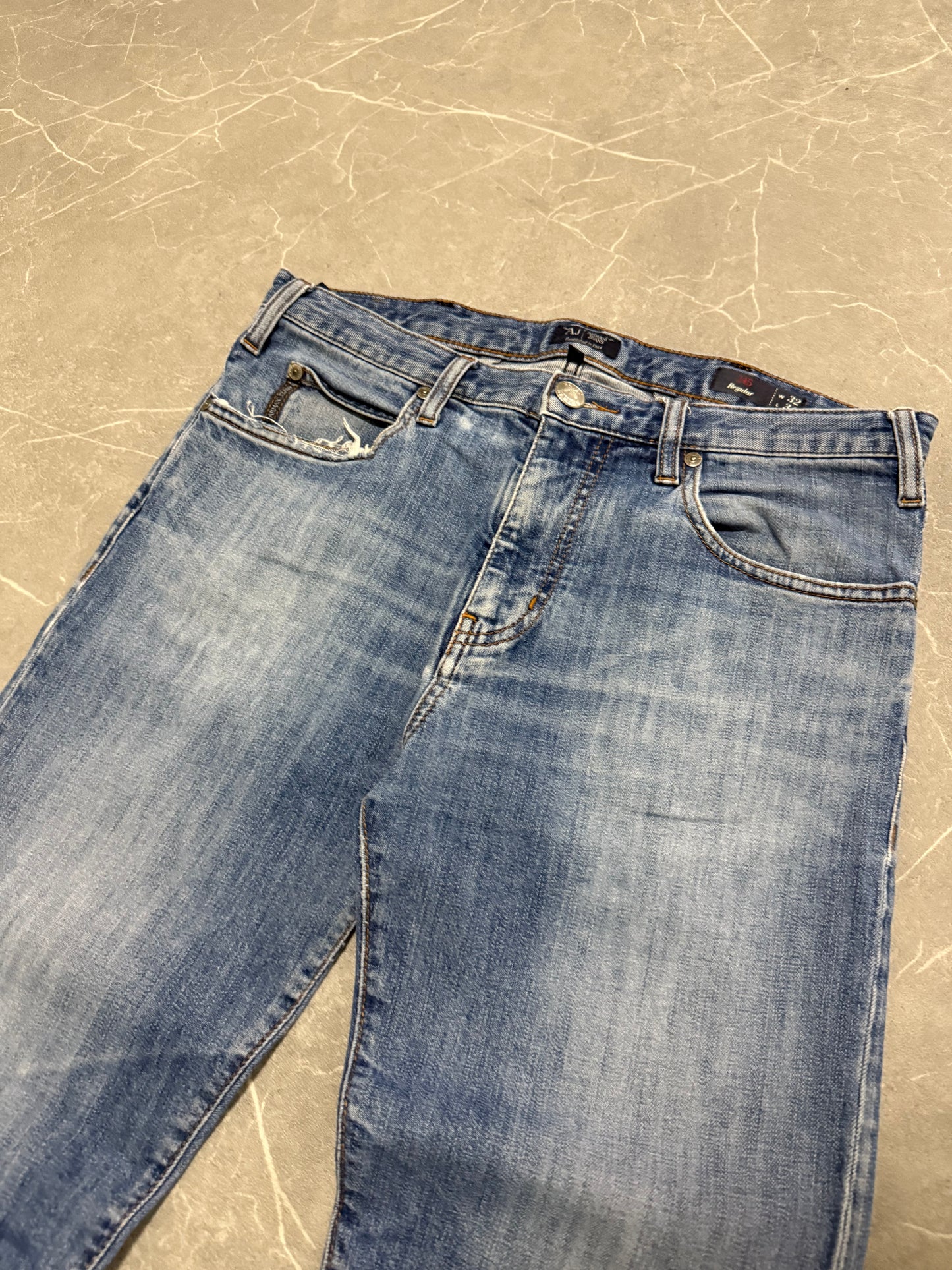 Armani Jeans (S/M)