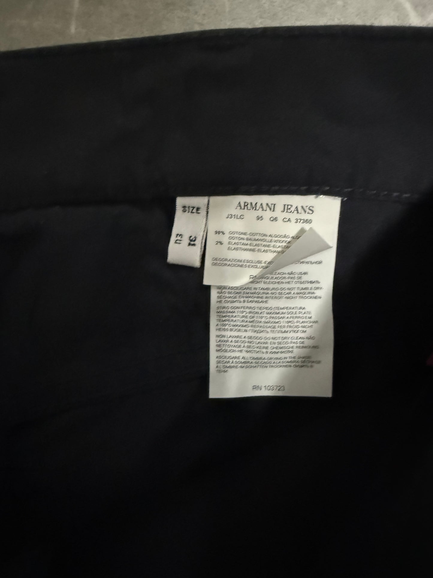 Armani Jeans (M)