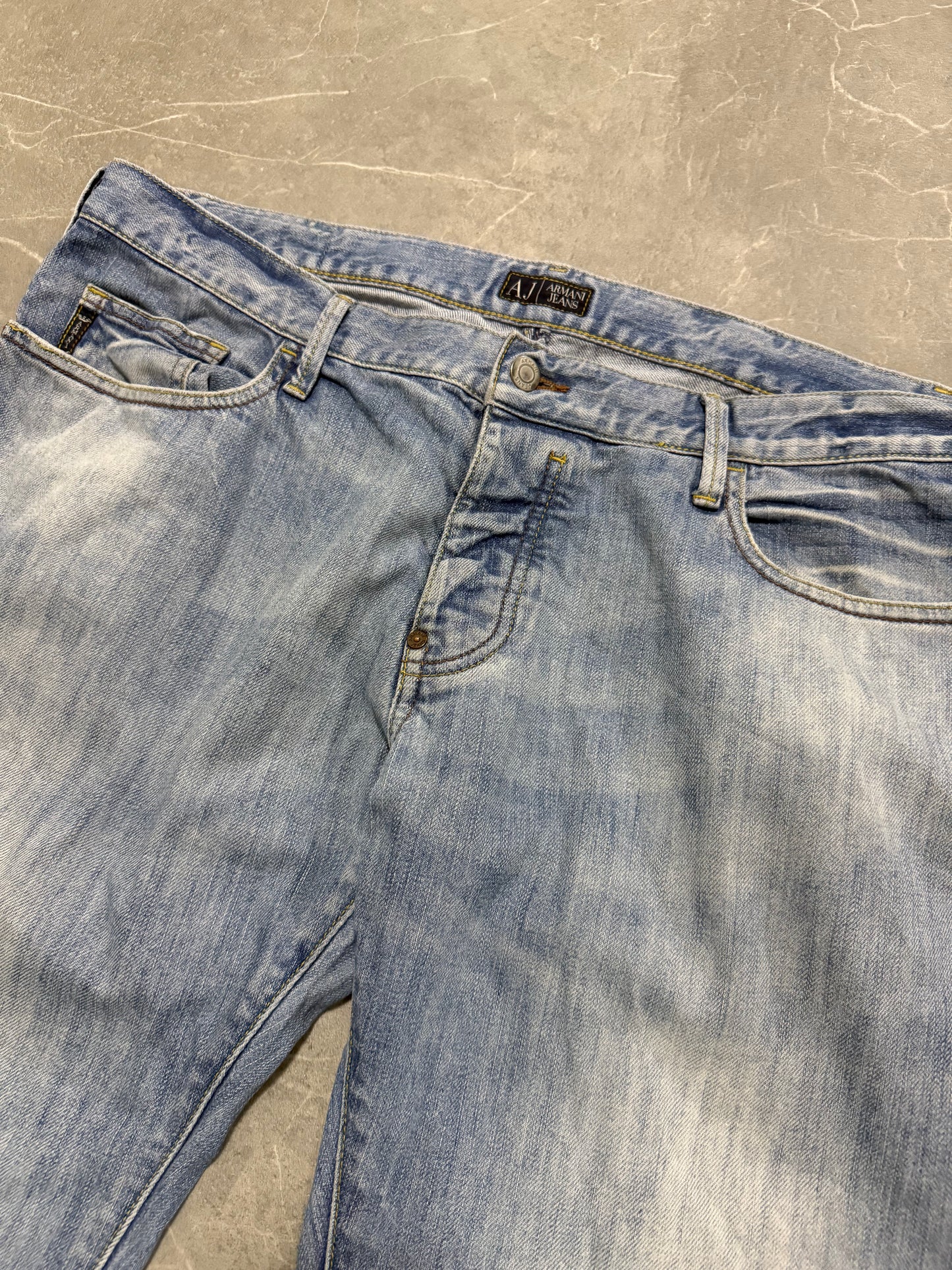 Armani Jeans (XL)