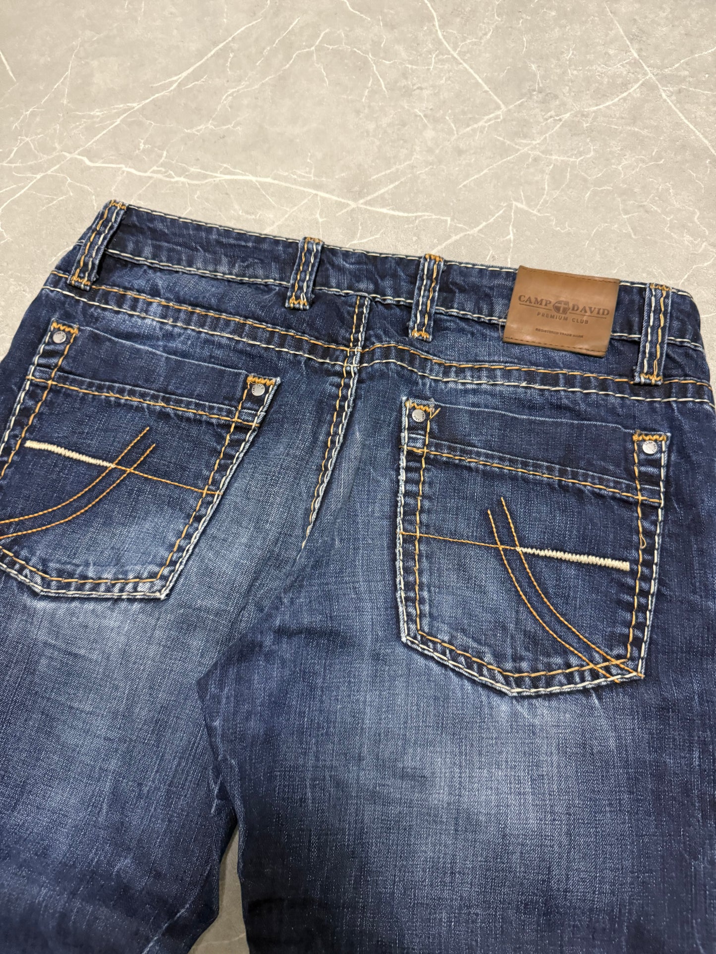 Vintage Jeans (L)