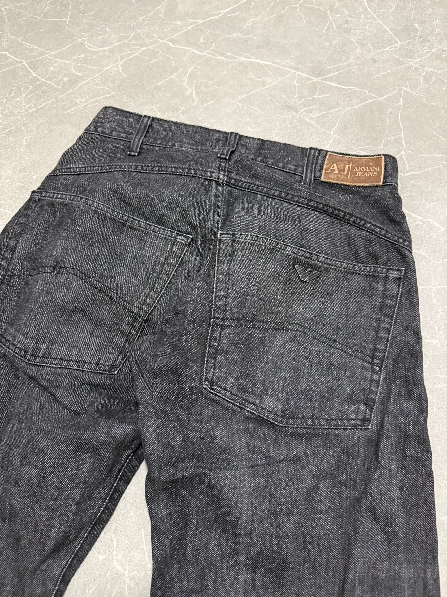Armani Jeans (L)