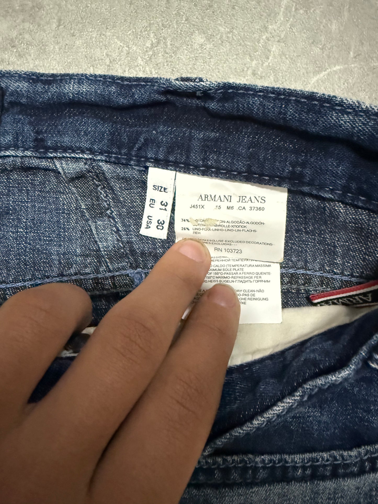 Armani Jeans (M)