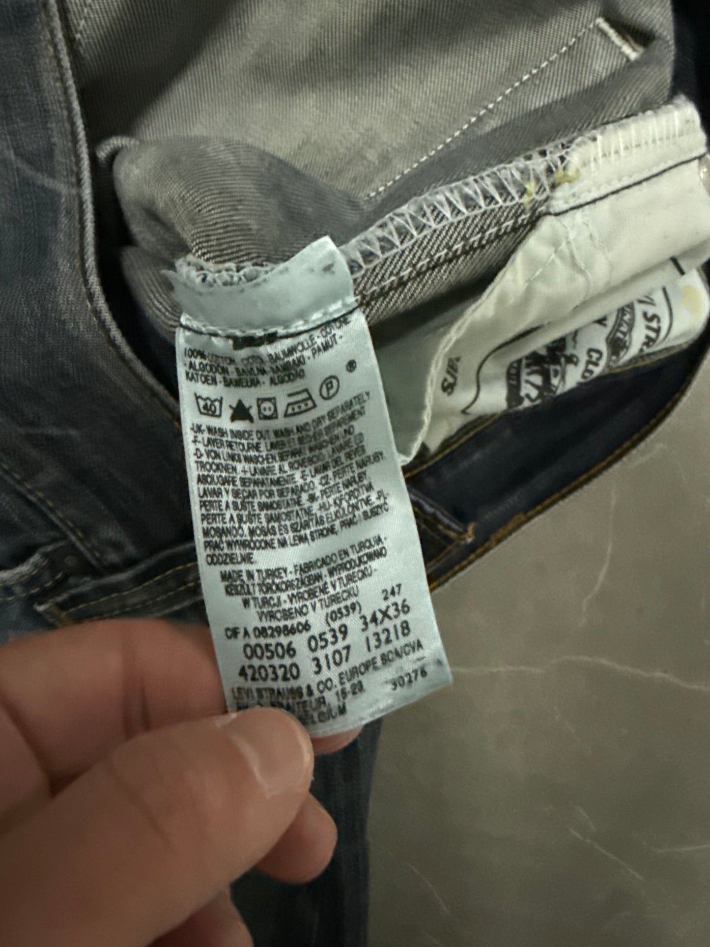 Levis Jeans 506 (L)