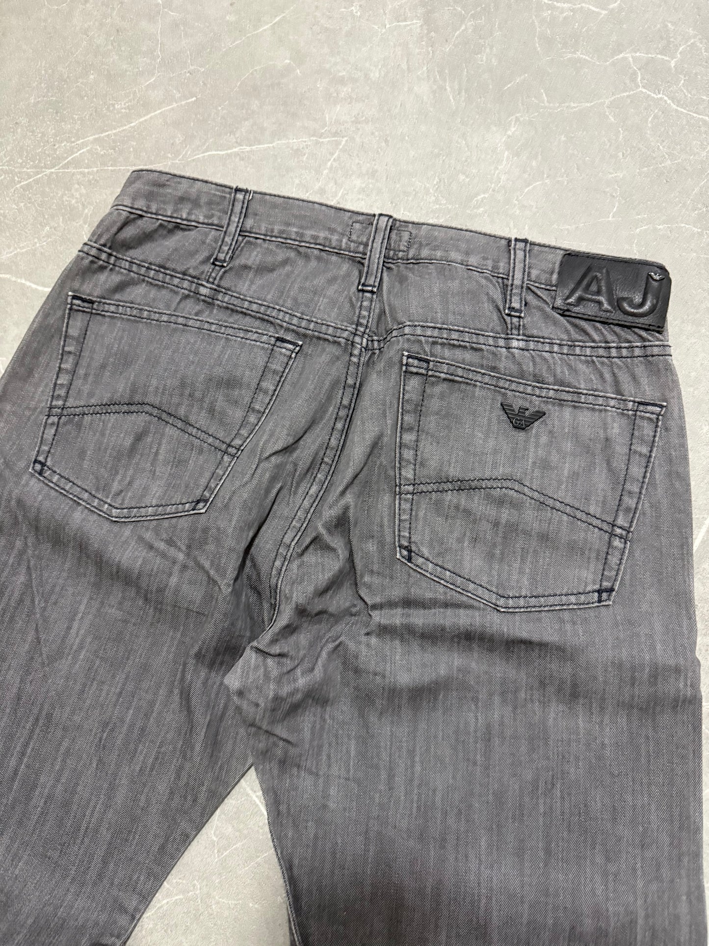Armani Jeans (L)