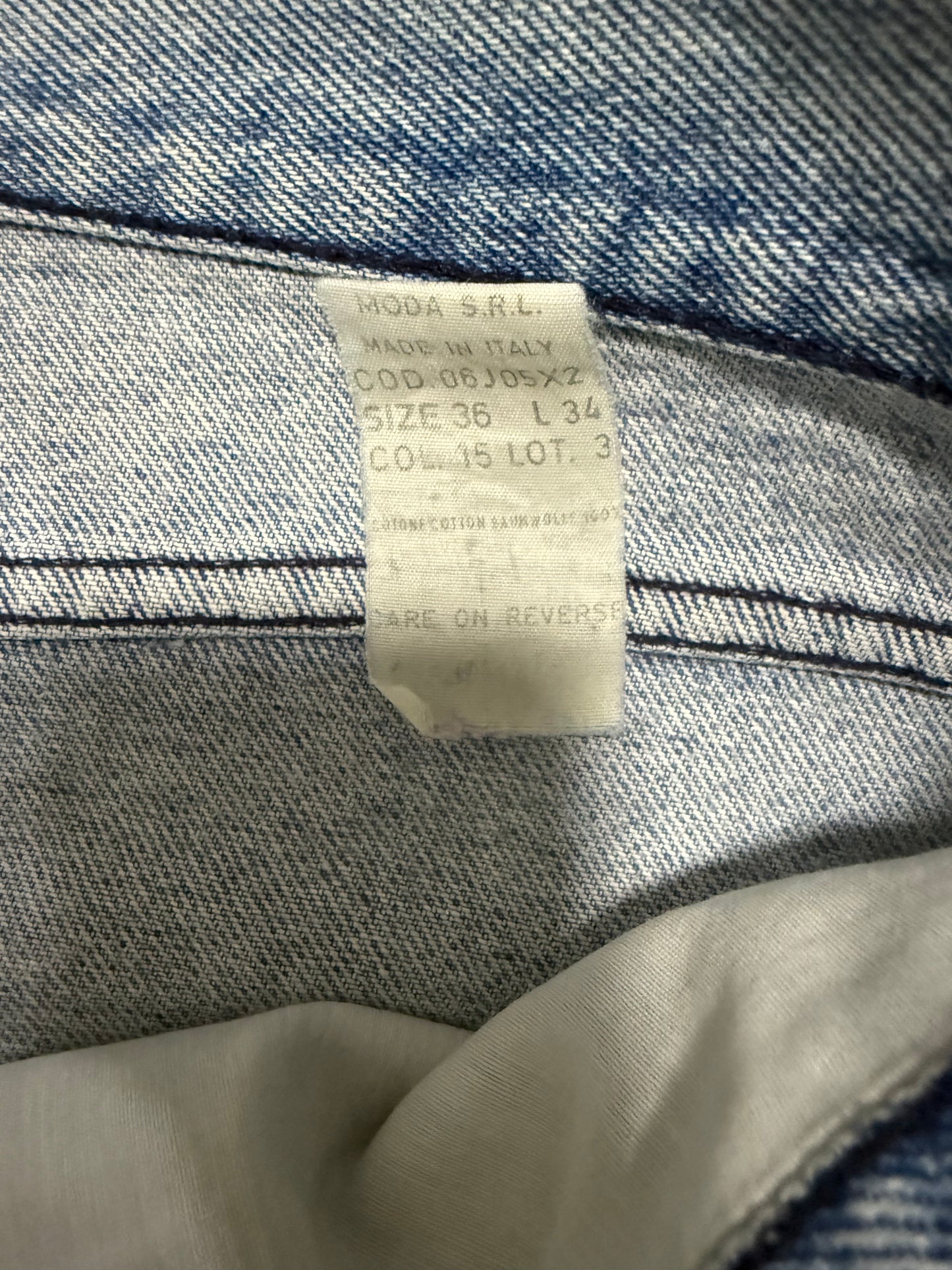 Armani Jeans (M)