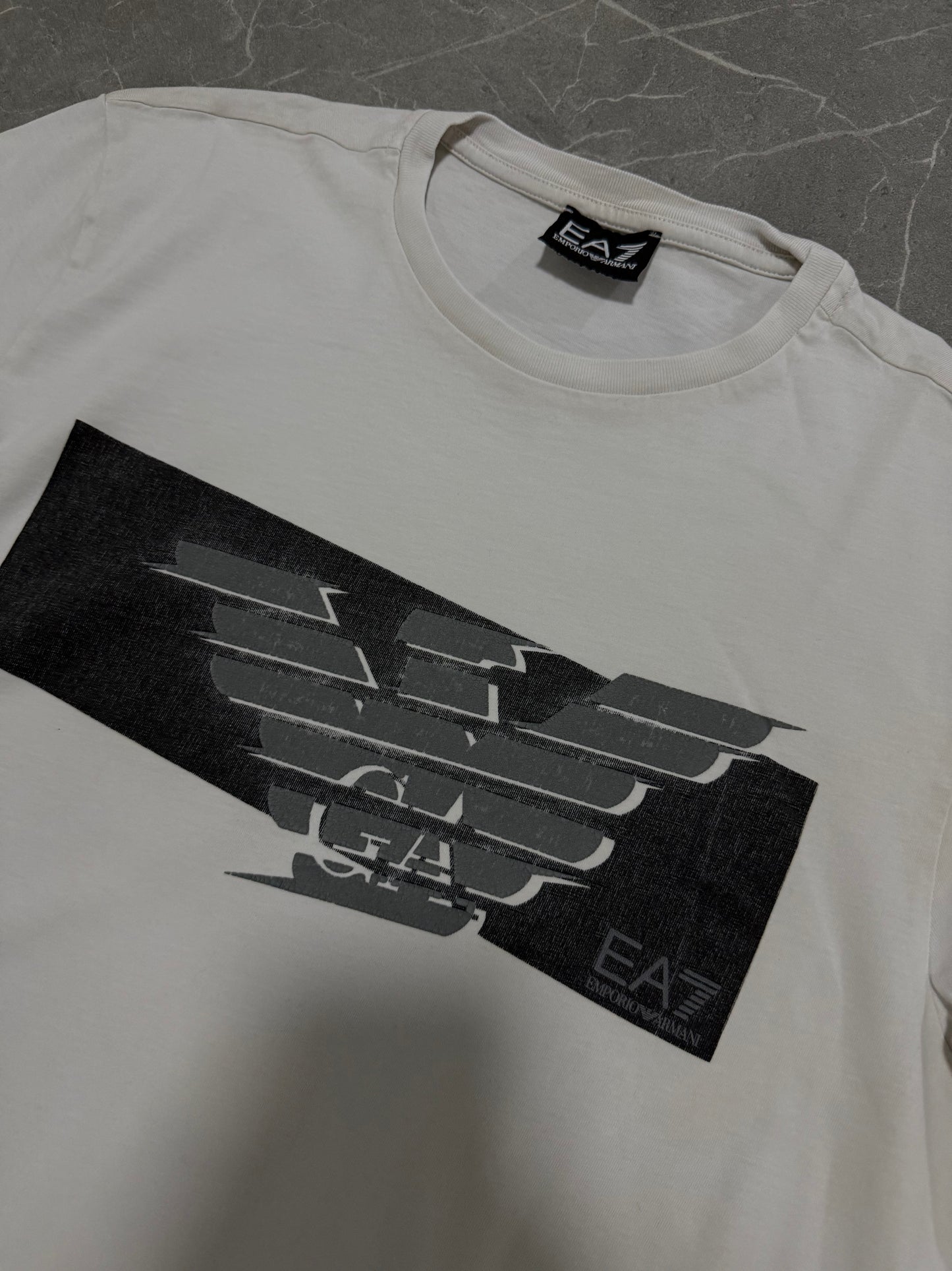 EA7 Tshirt (S)