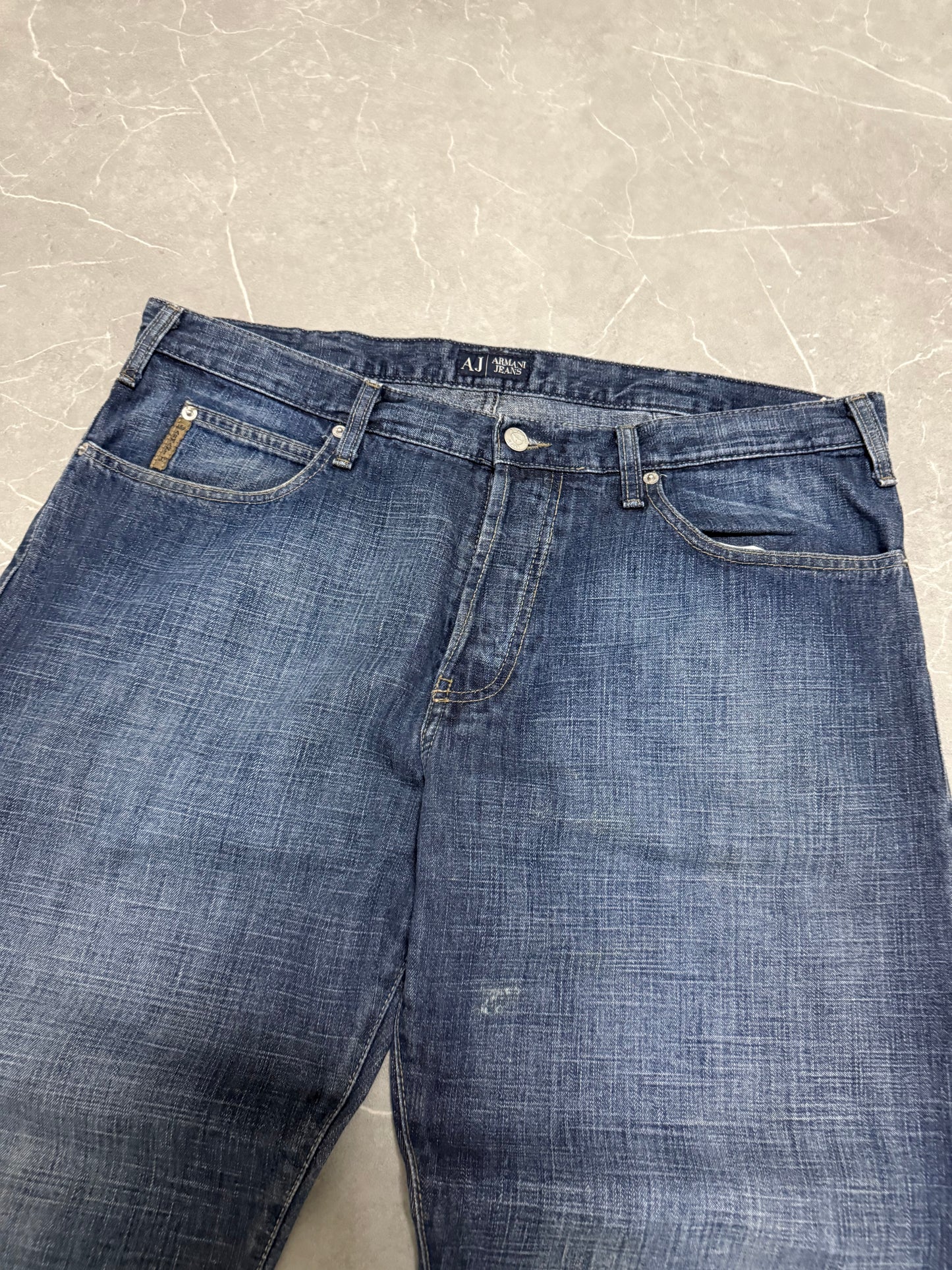 Armani Jeans (XL)