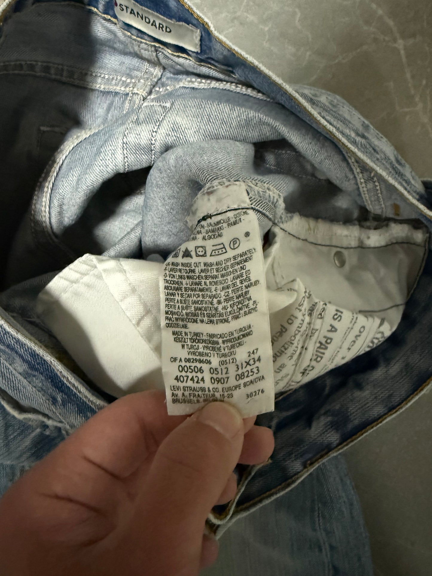 Levis Jeans 506 (M)