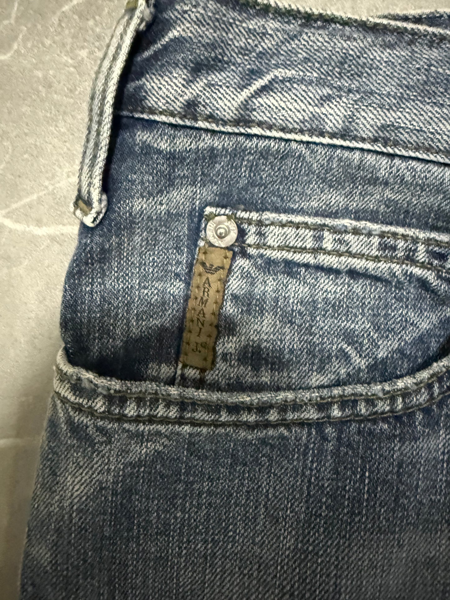Armani Jeans (L)
