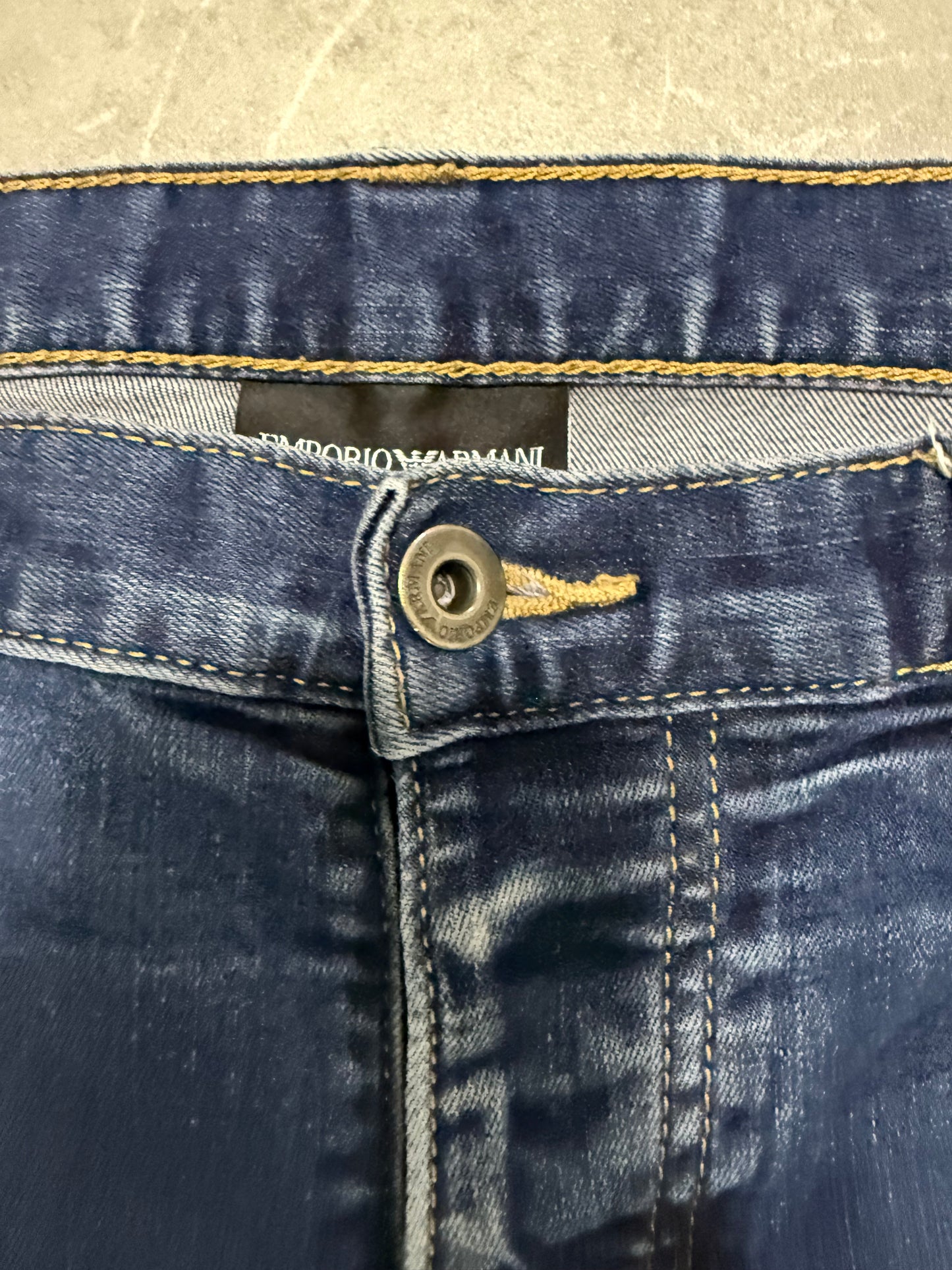Armani Jeans (L)