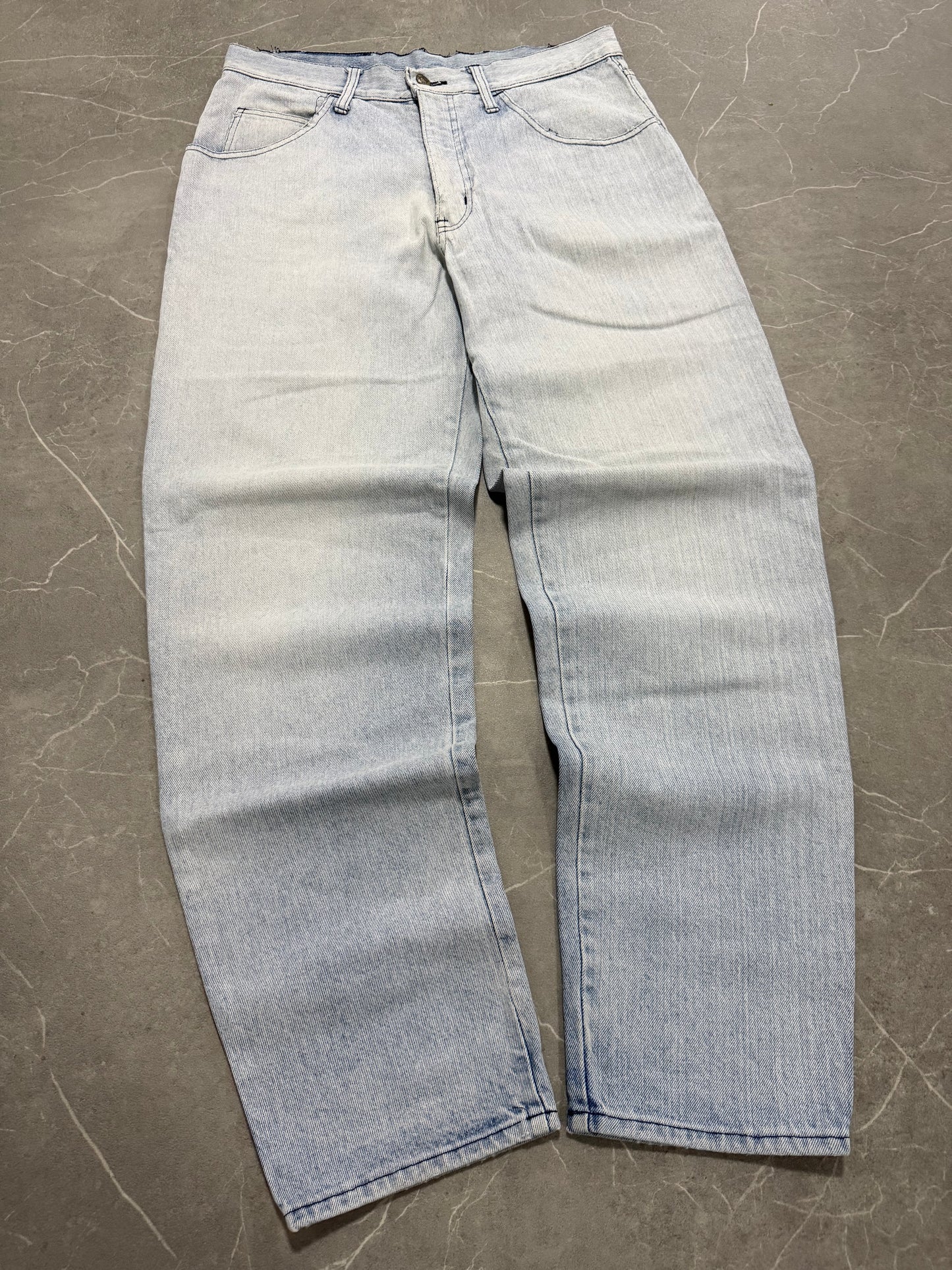 Armani Jeans (M)