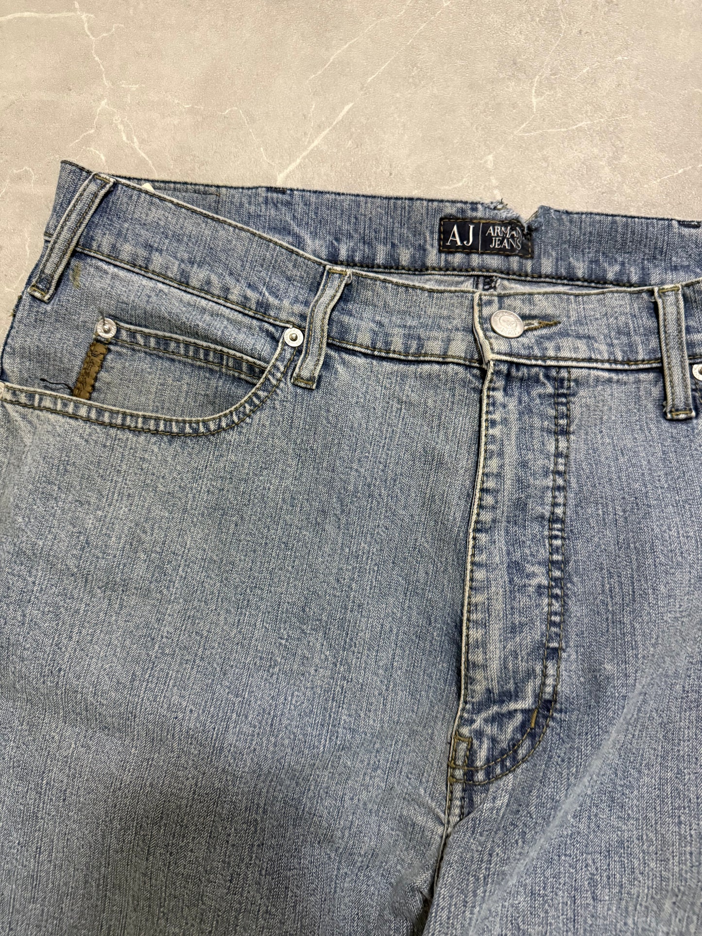 Armani Jeans (M)