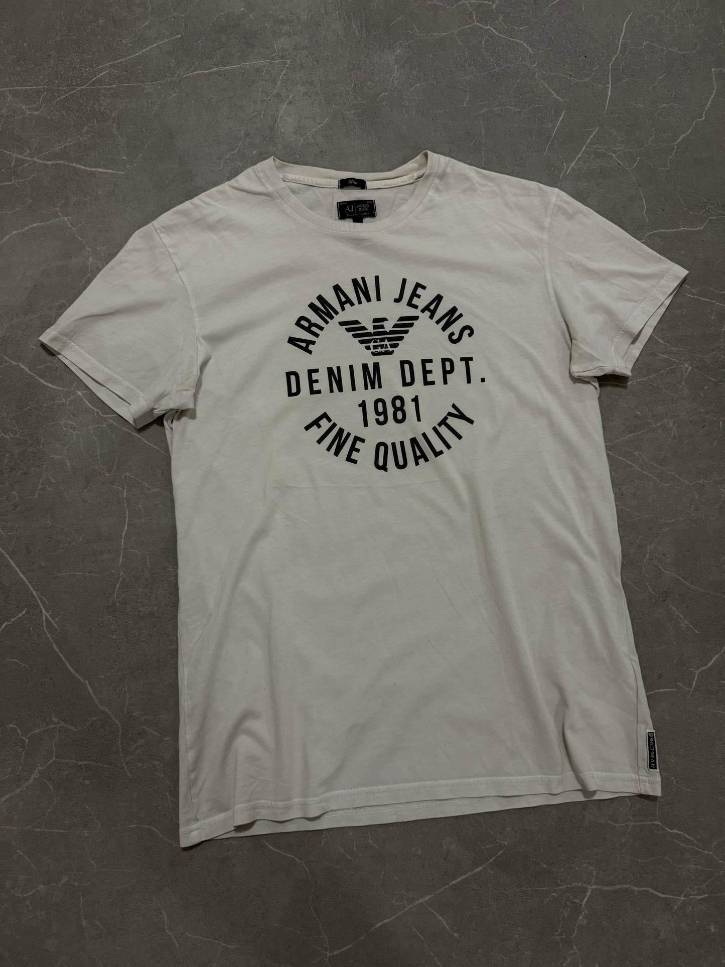 Armani Jeans Tshirt (M)