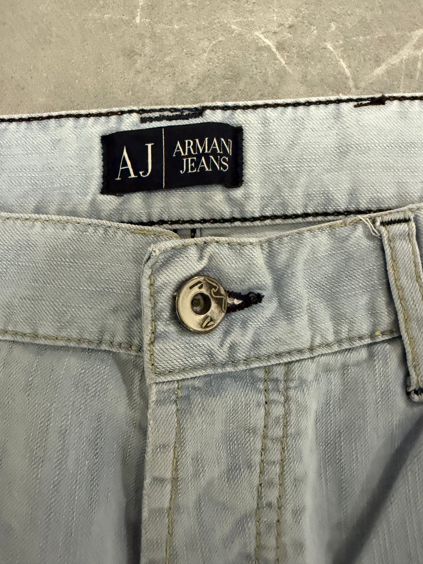 Armani Jeans (L)
