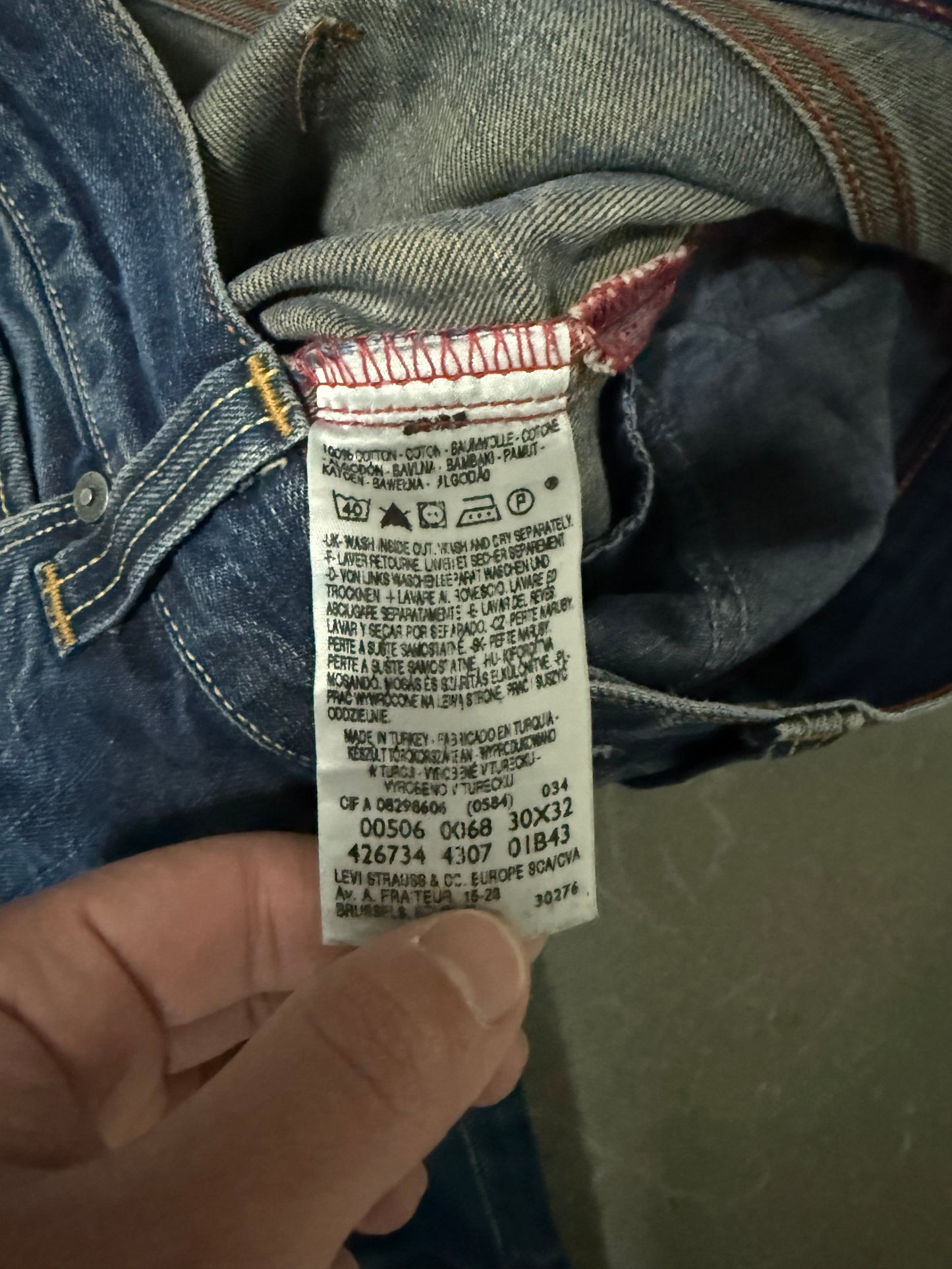 Levis Jeans 506 (M)