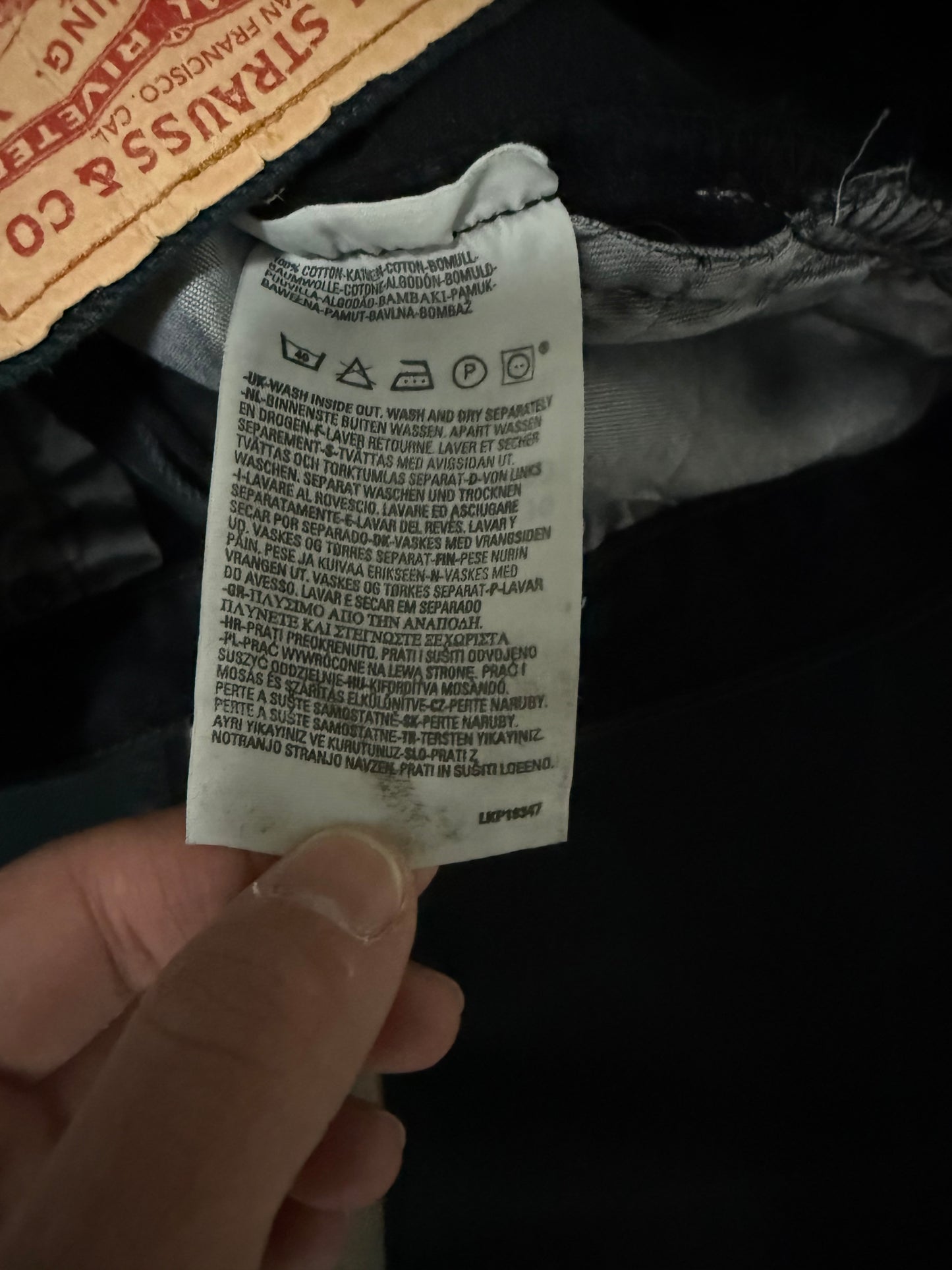 Levis Jeans 501 (M)