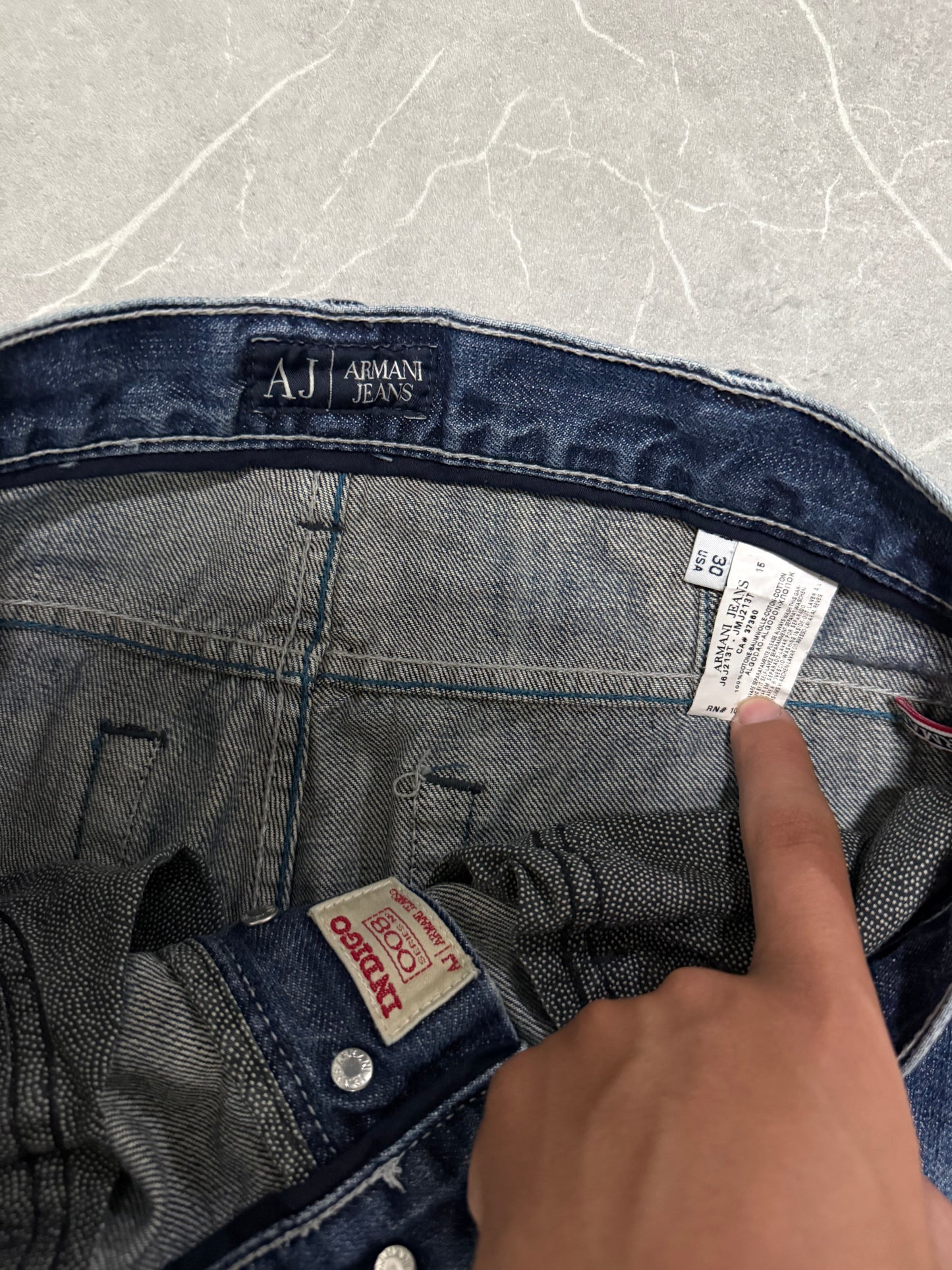 Armani Jeans (M)