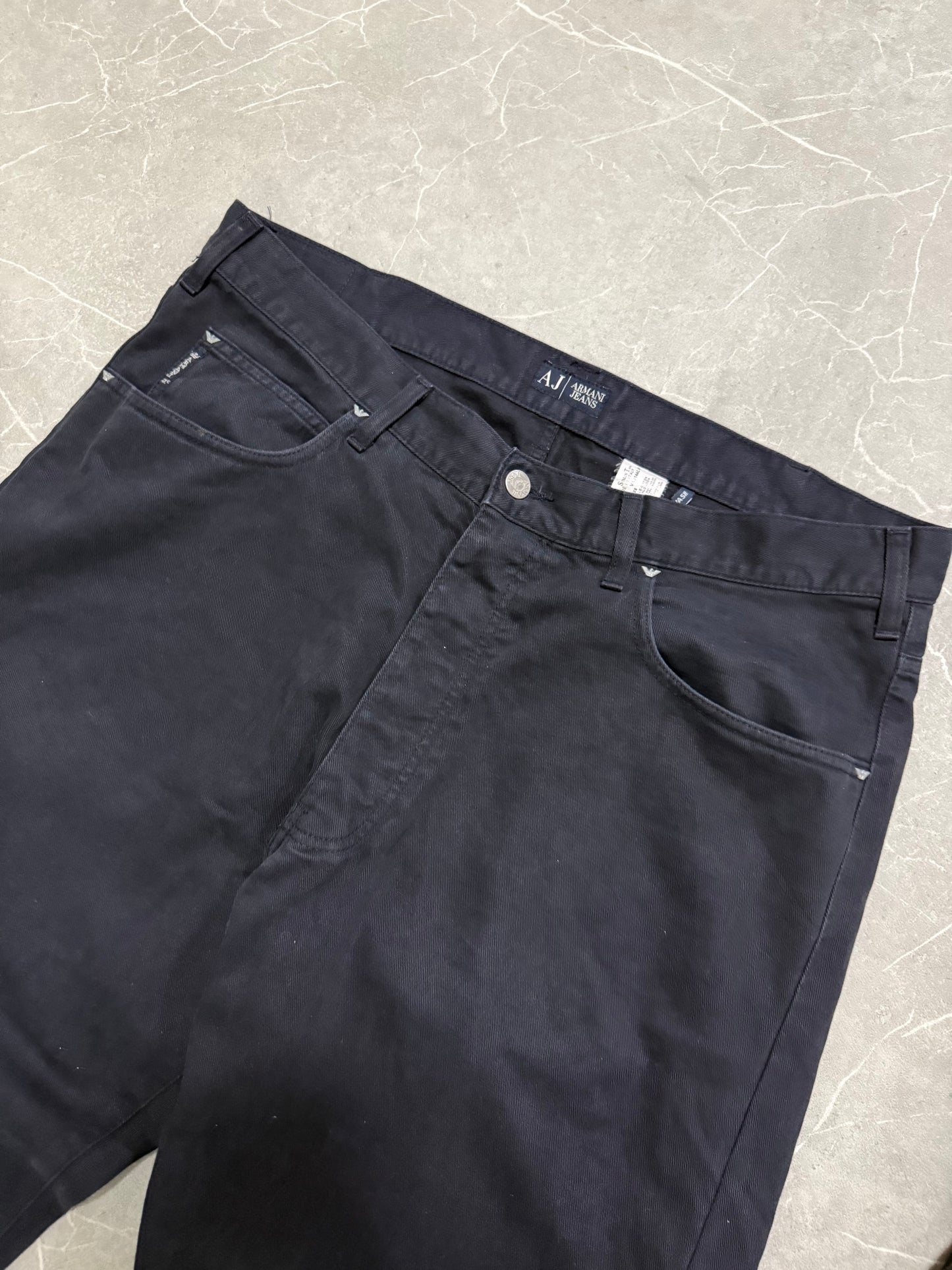 Armani Jeans (XL)