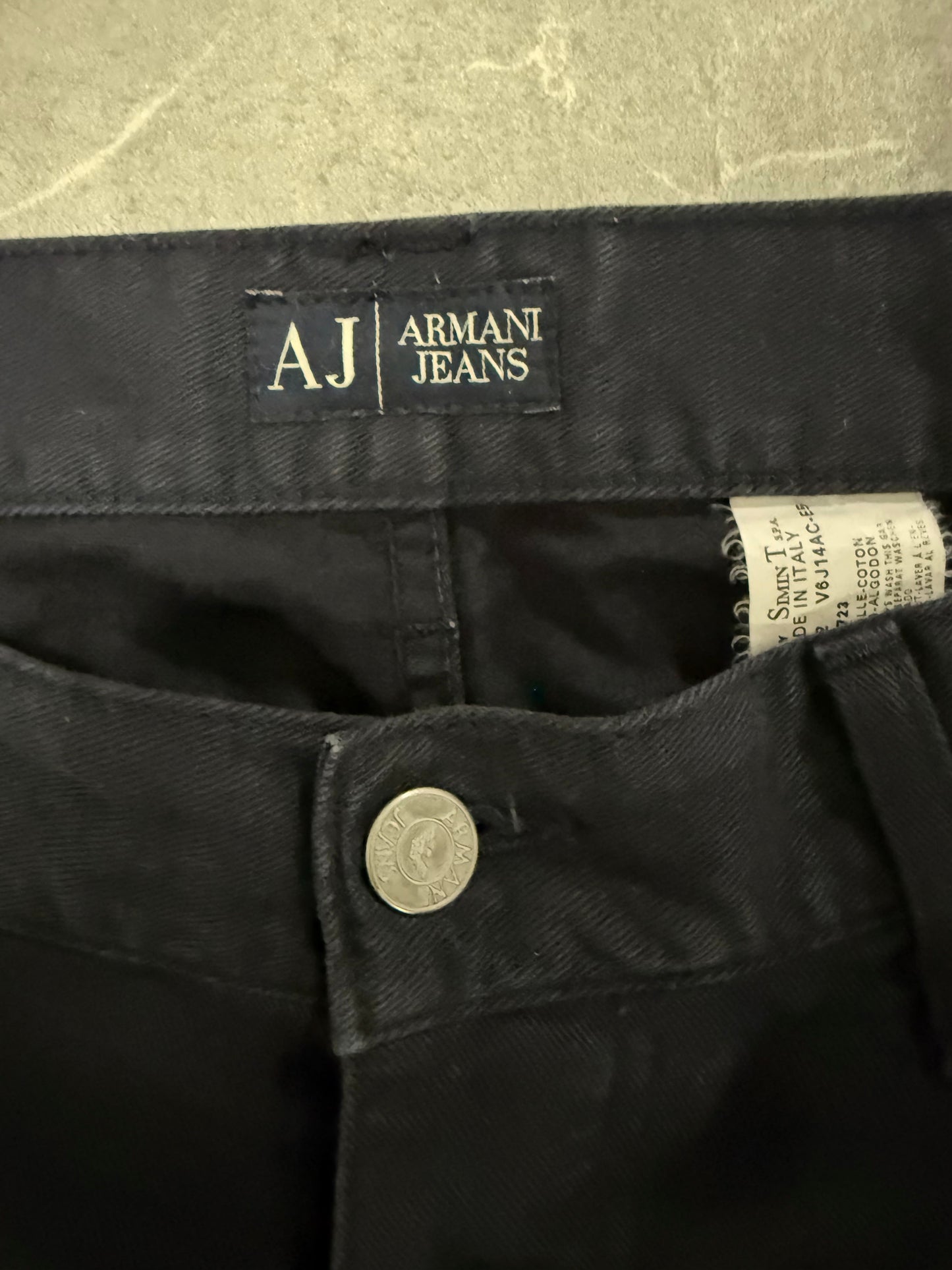 Armani Jeans (XL)