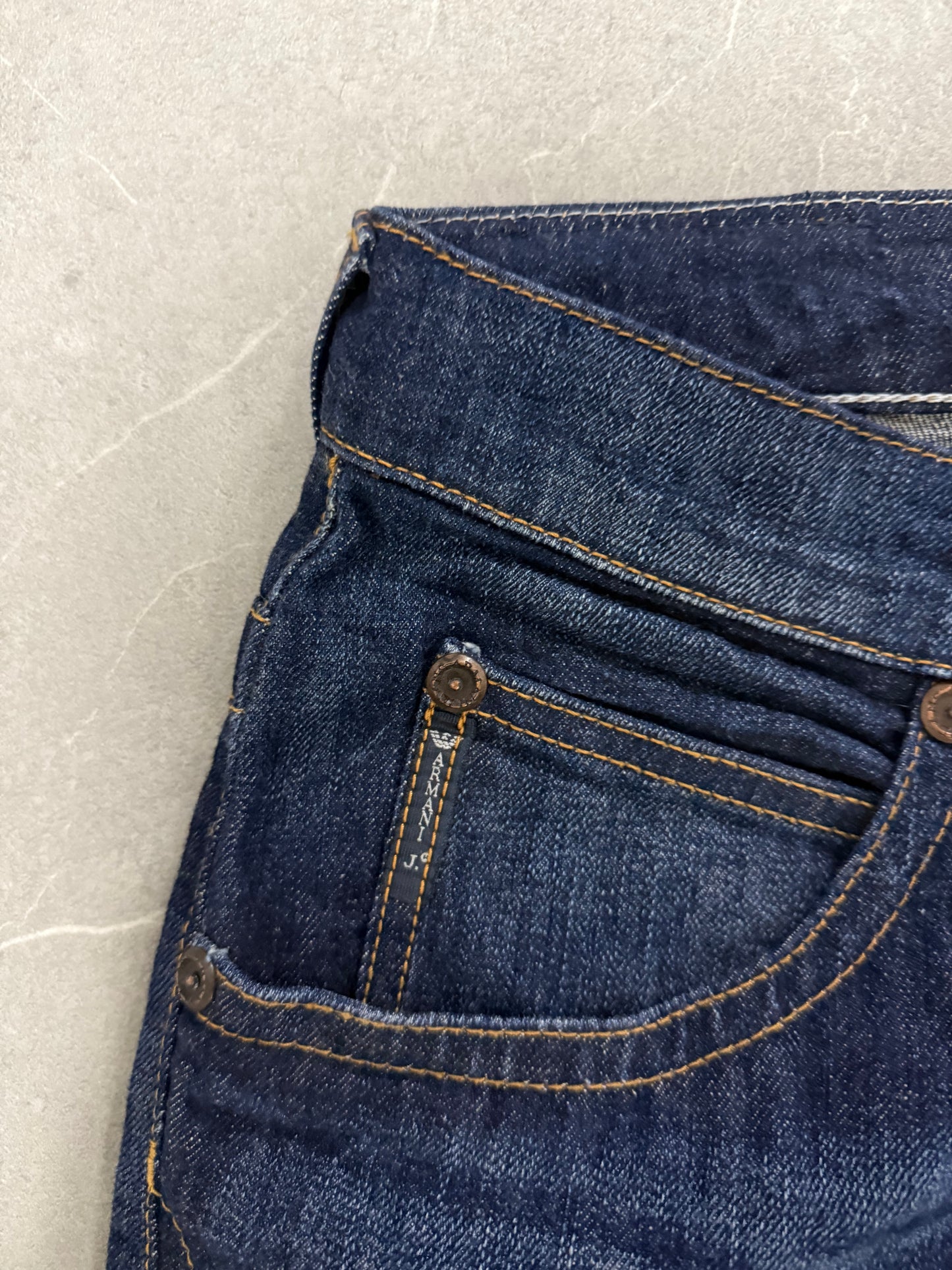 Armani Jeans (M)