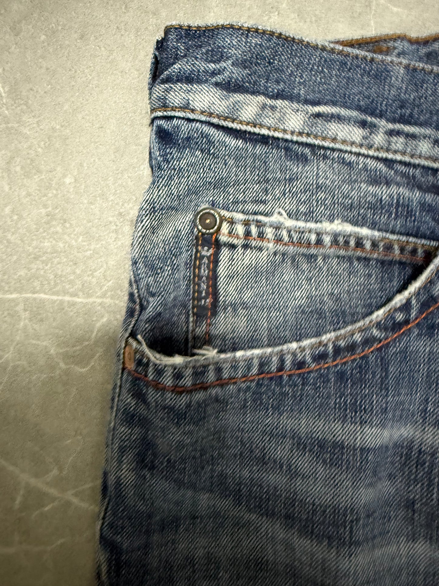 Armani Jeans (L)