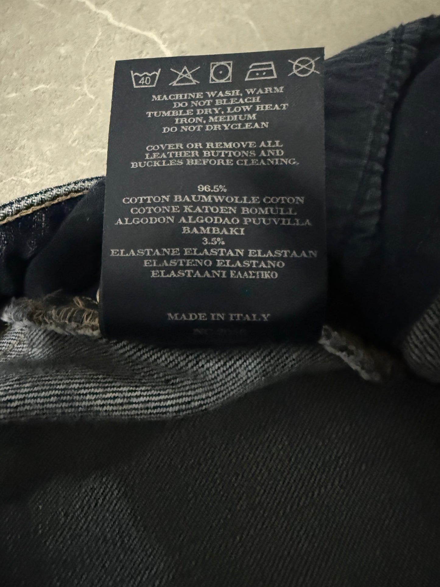 Burberry Jeans Women (M)