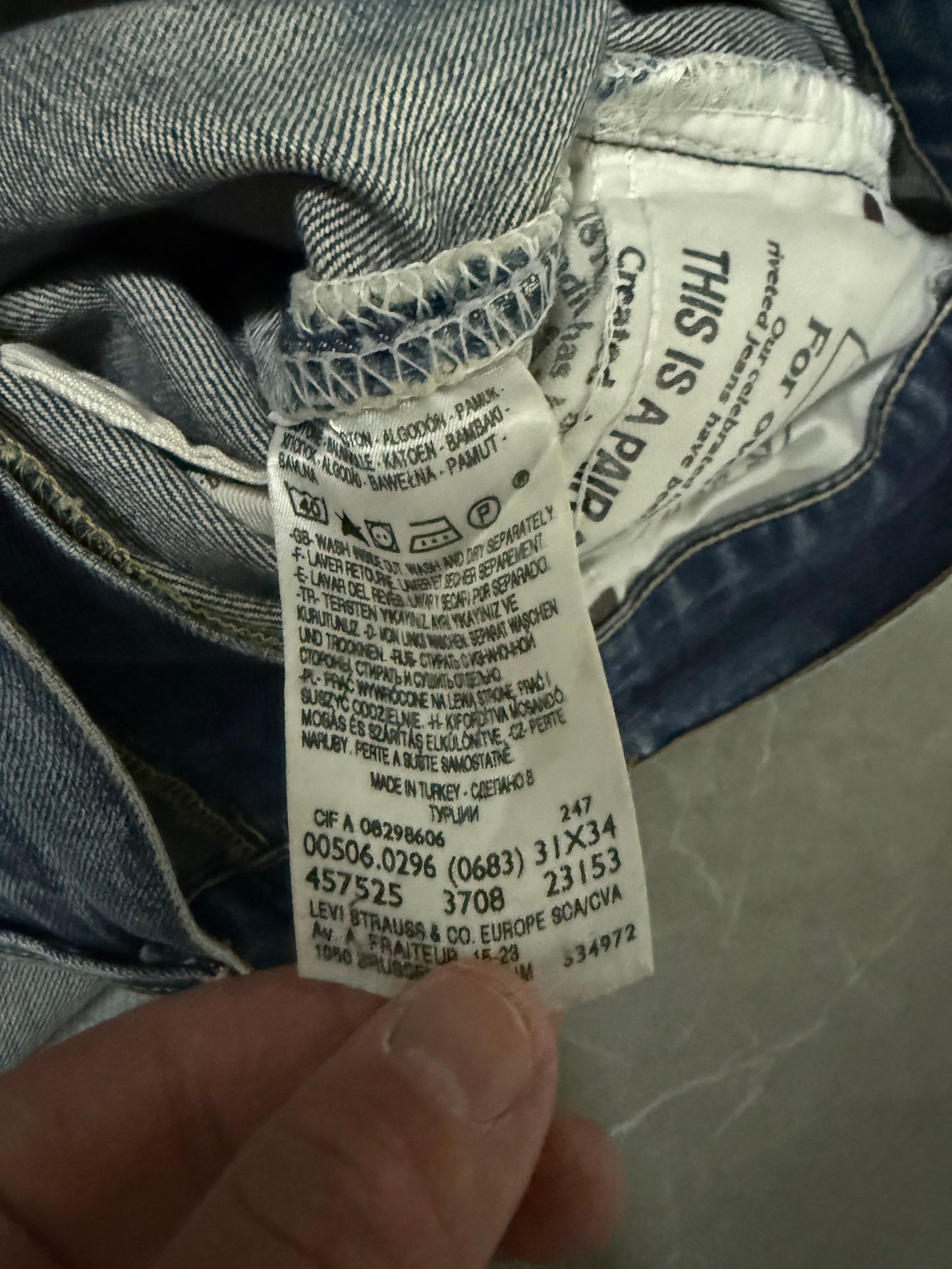 Levis Jeans 506 (L)