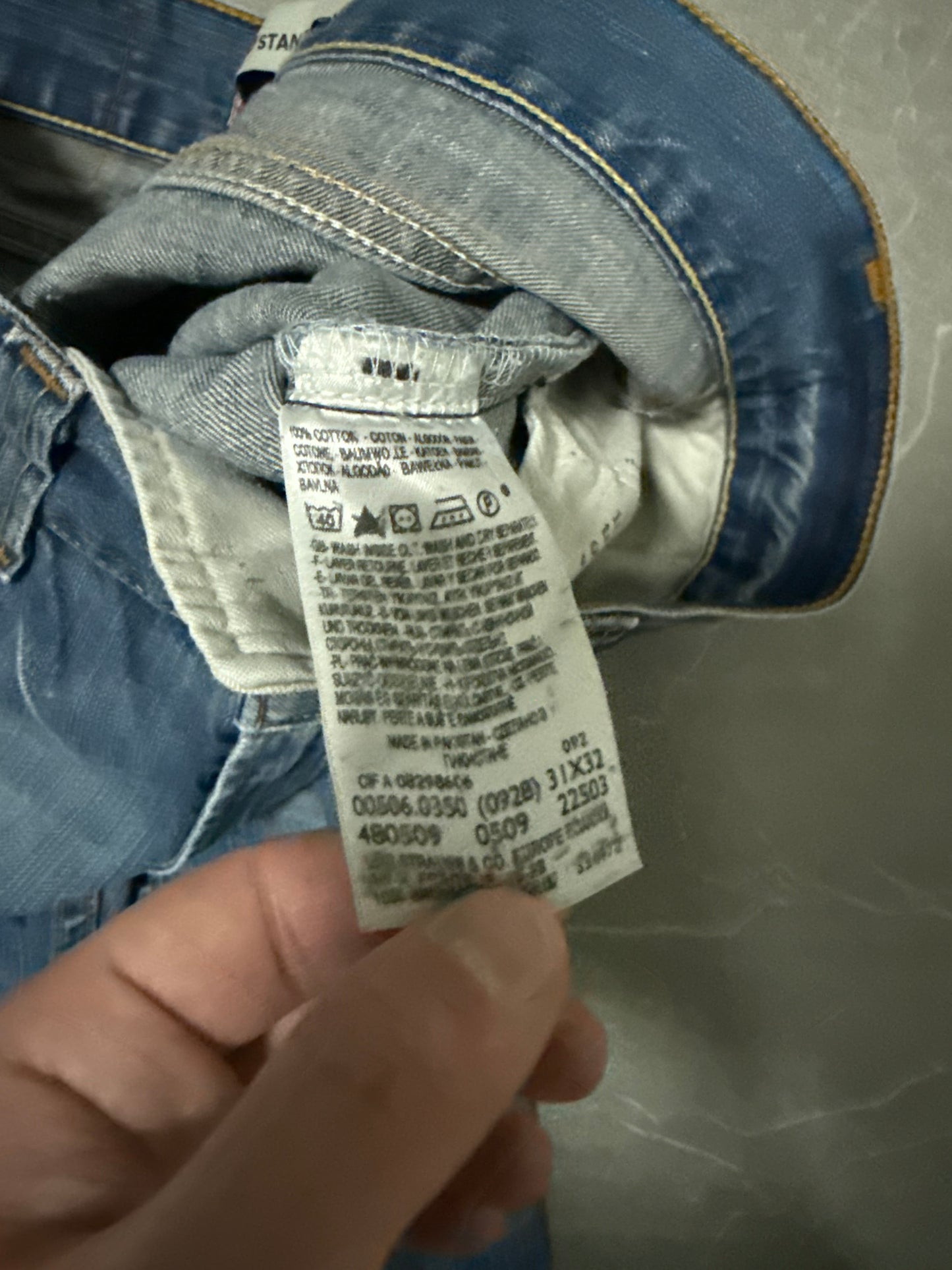 Levis Jeans 506 (M)