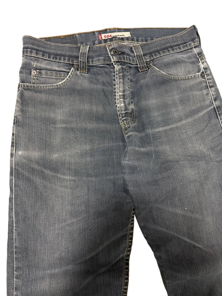 Levis Jeans 506 (L)