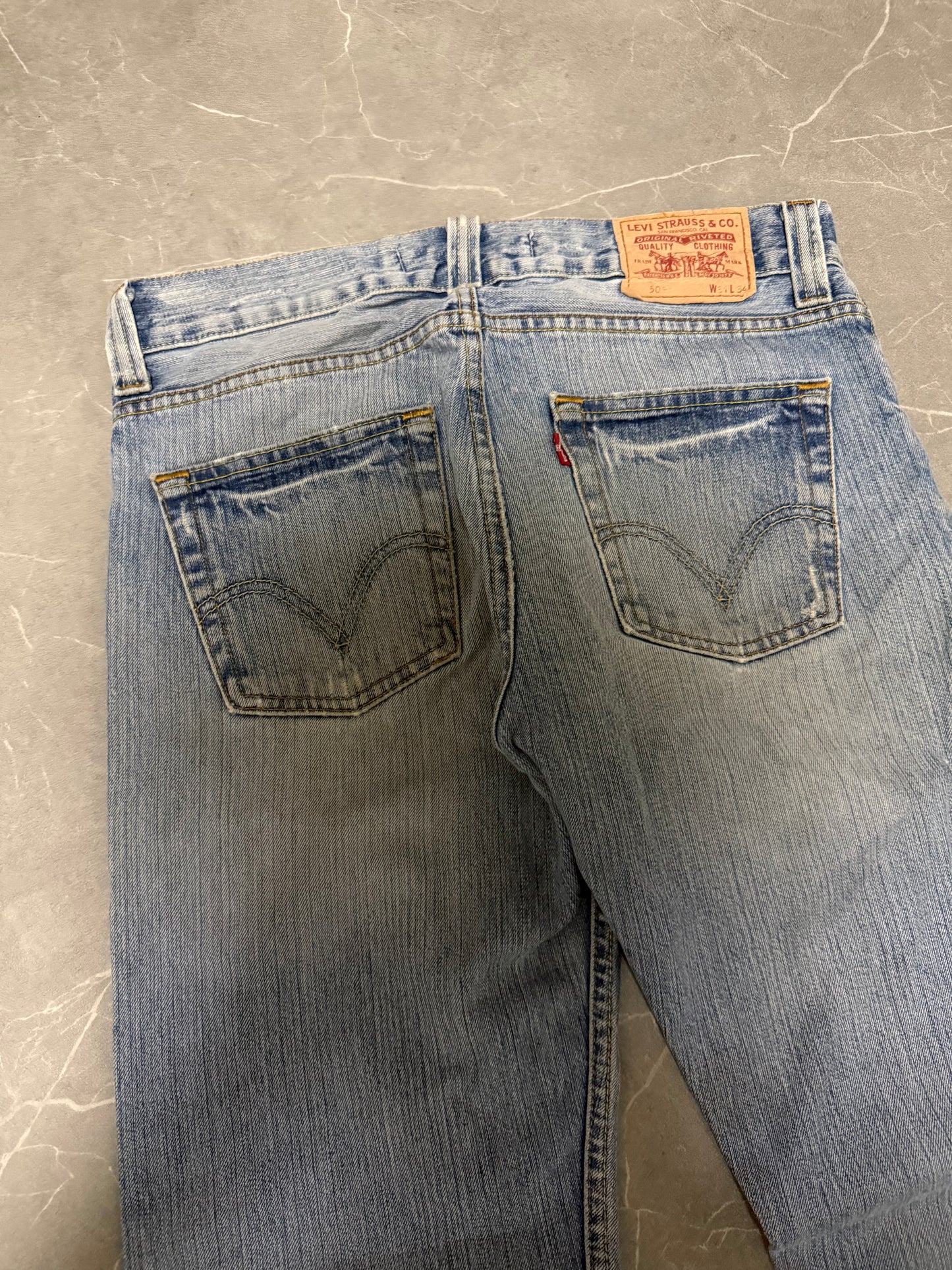 Levis Jeans 506 (M)