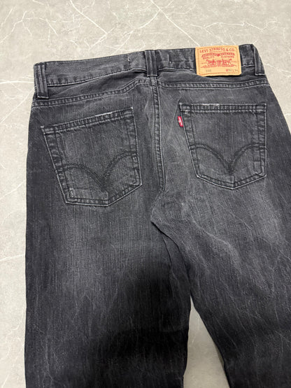 Levis Jeans 506 (M)