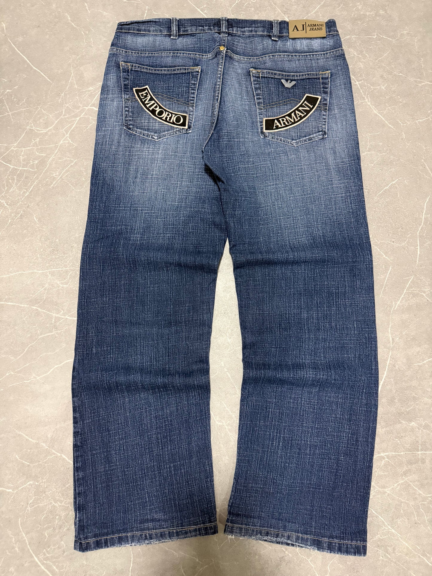 Armani Jeans (L)
