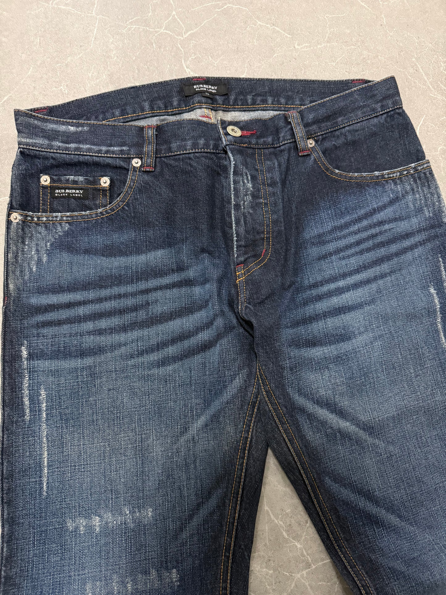 Burberry Jeans (M)