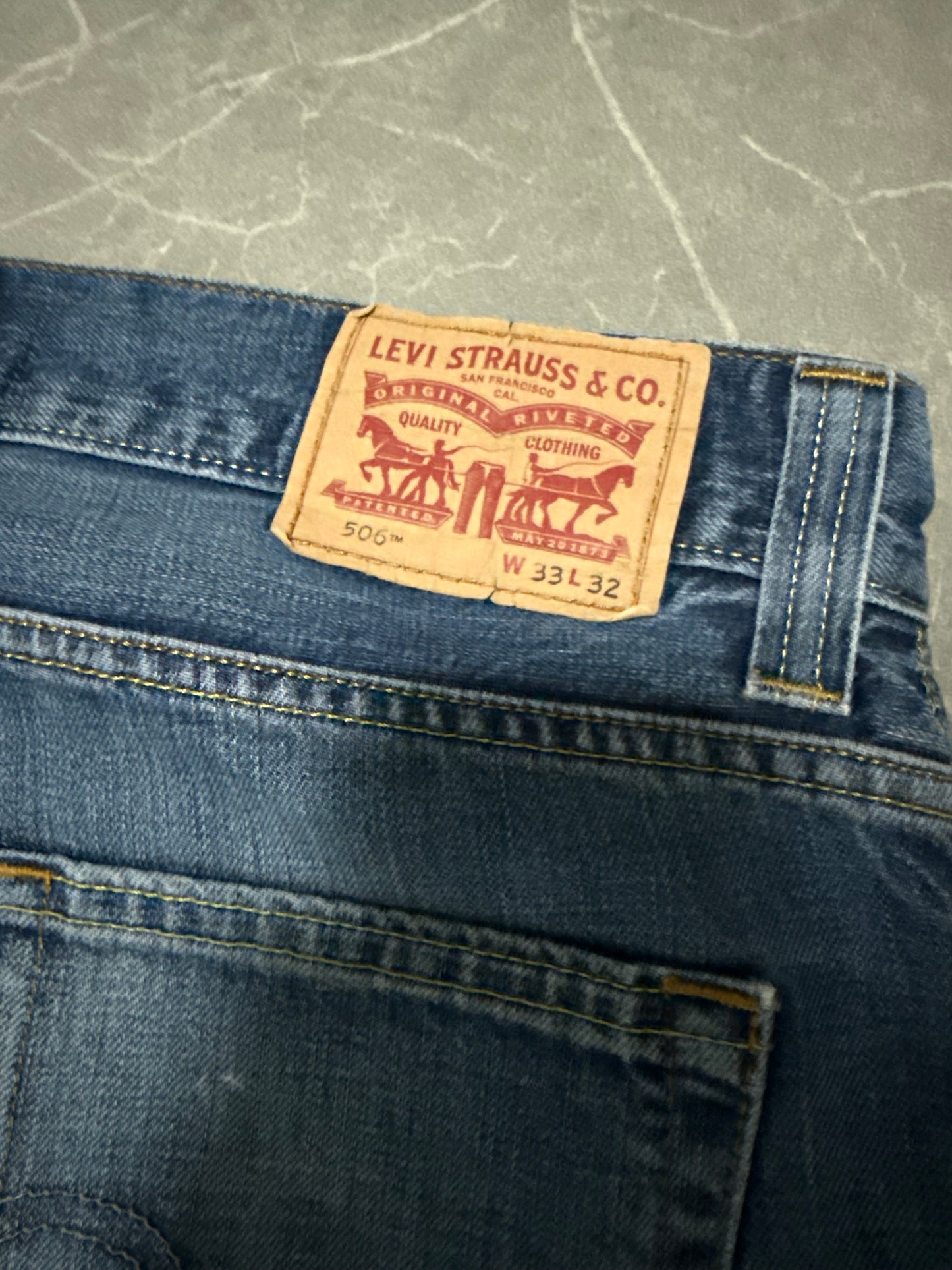 Levis 506 Jeans (M)