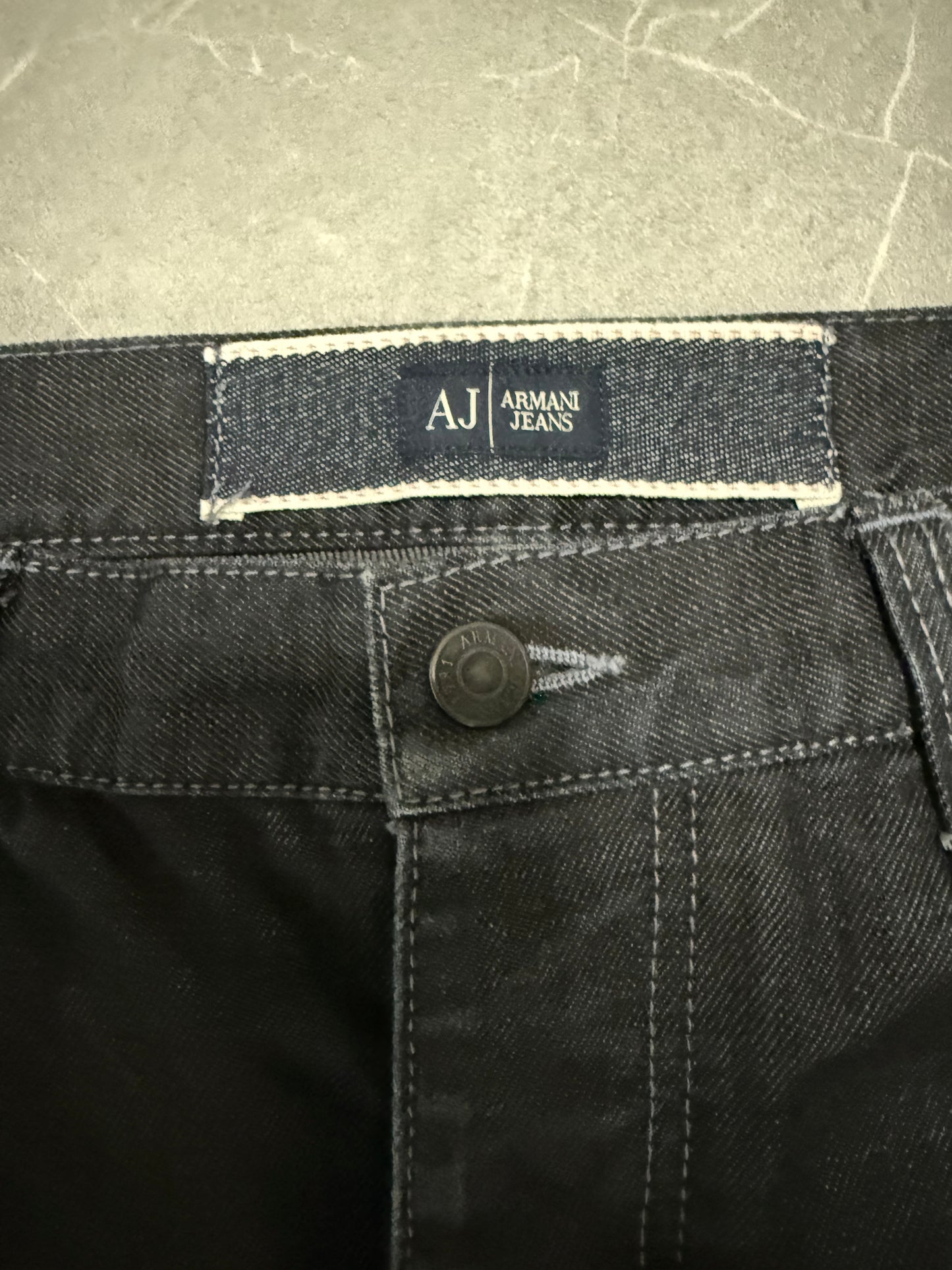 Armani Jeans (L)