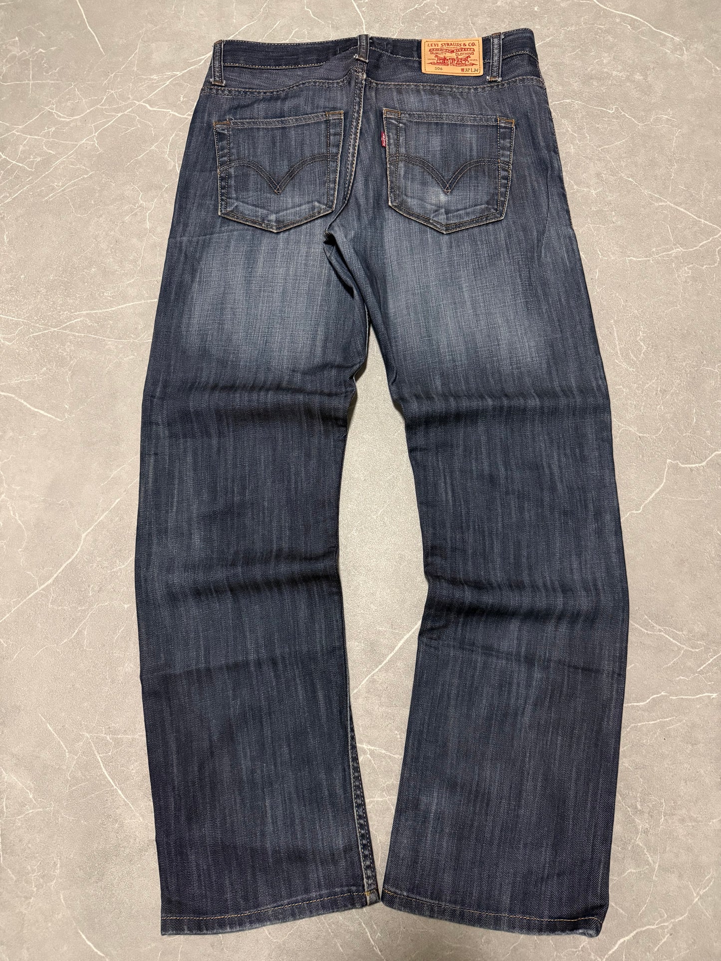 Levis 506 Jeans (M)