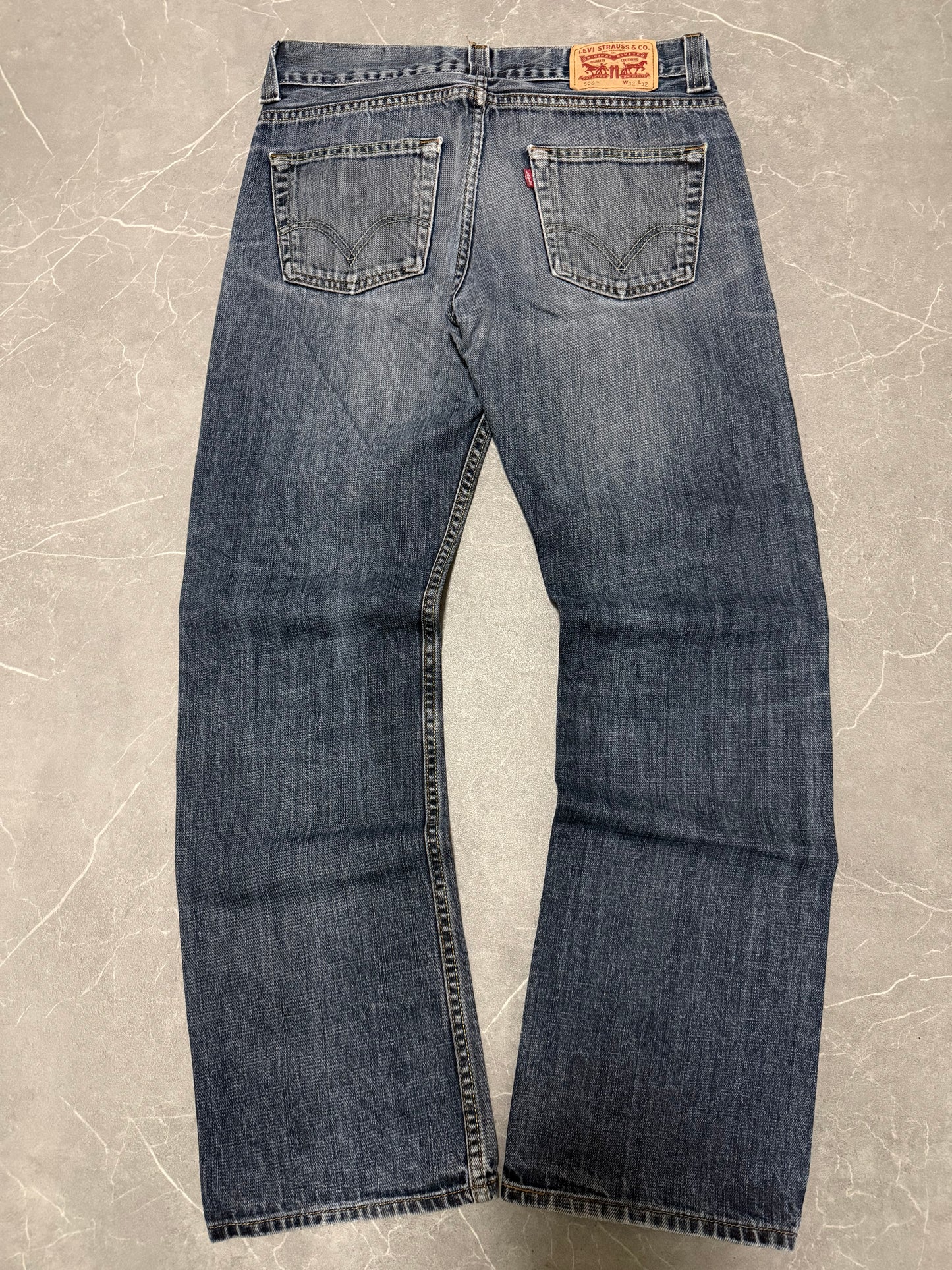 Levis 506 Jeans (M)
