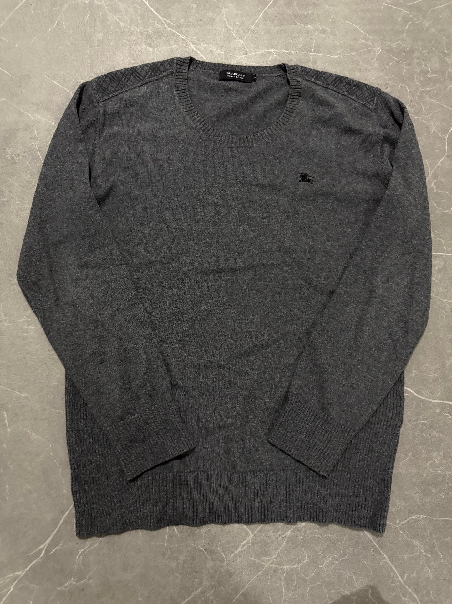 Burberry Sweater (S)