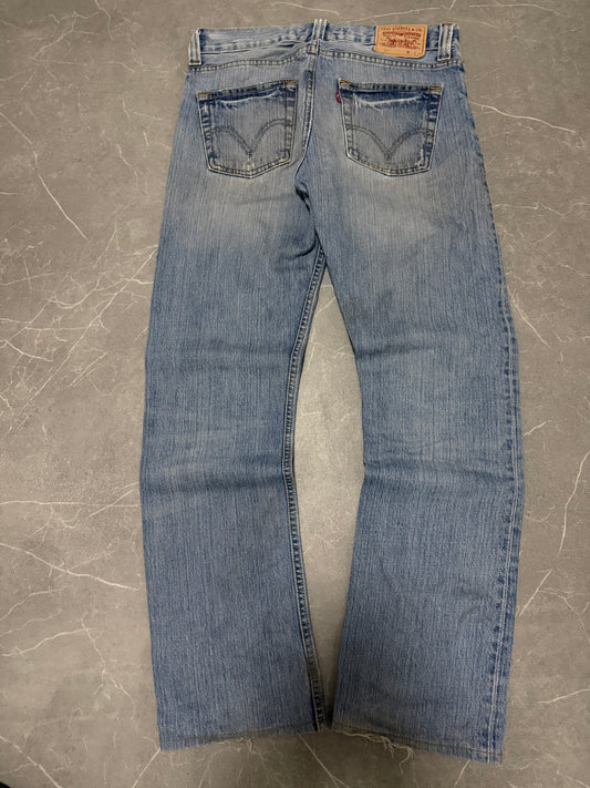 Levis Jeans 506 (M)
