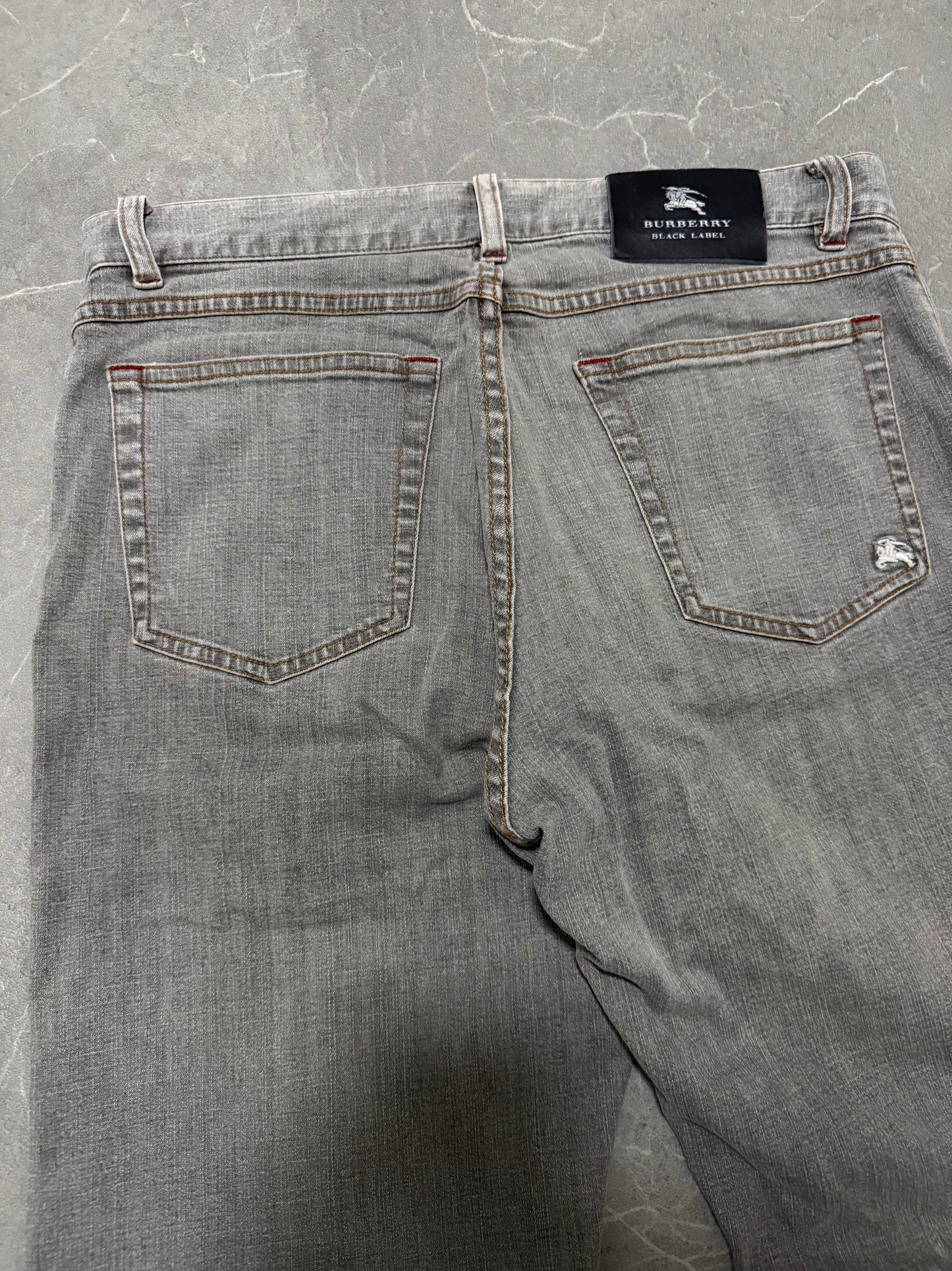 Burberry Jeans (S)