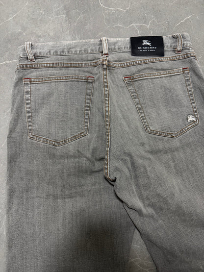 Burberry Jeans (S)