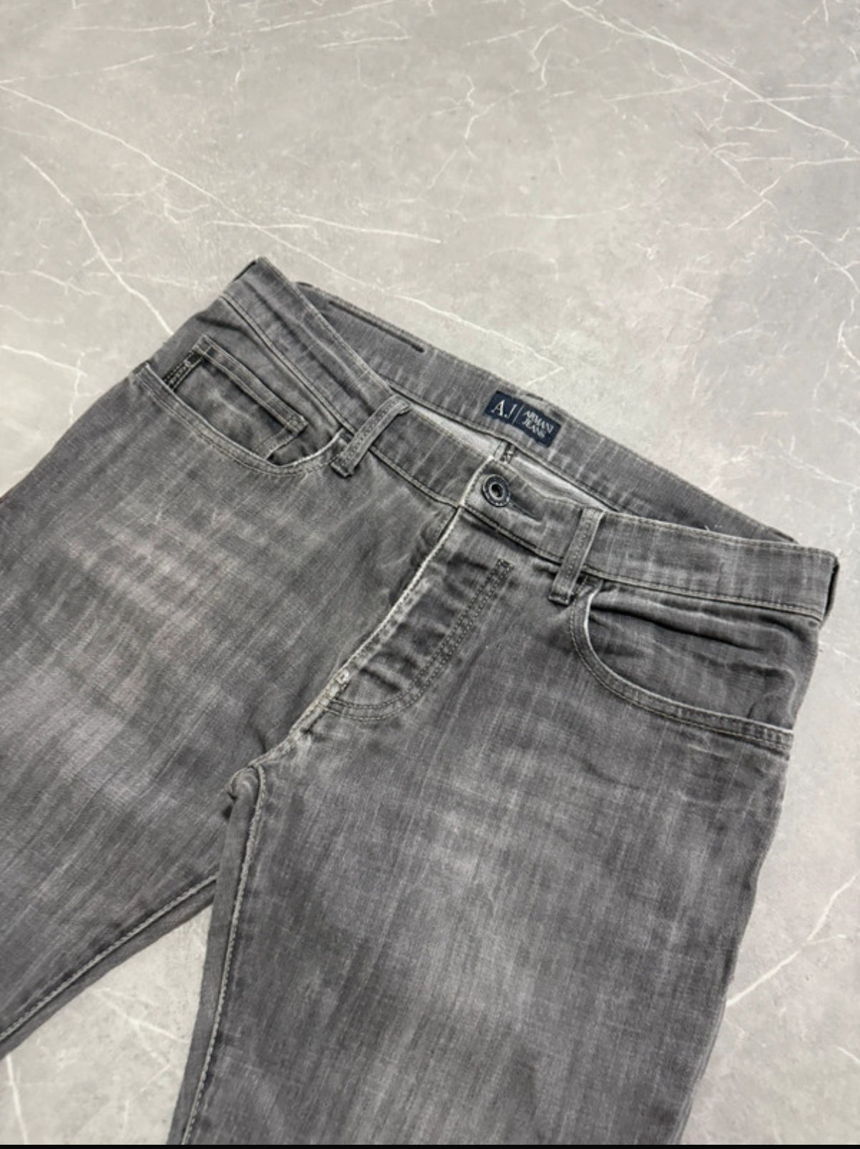 Armani Jeans (M)