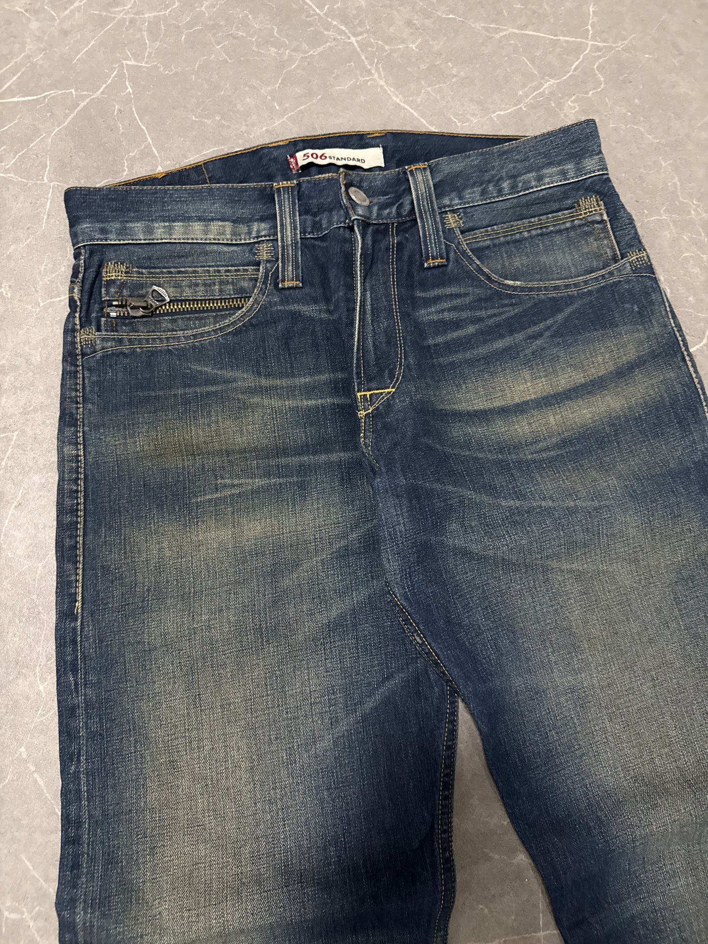 Levi’s Jeans 506 (L)