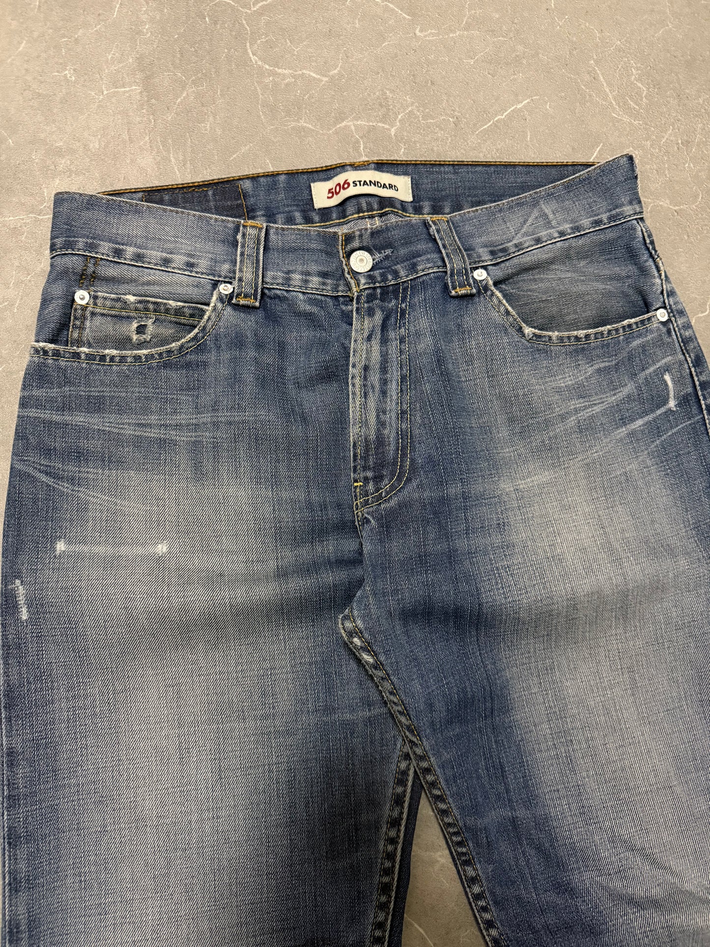 Levi’s Jeans (M)