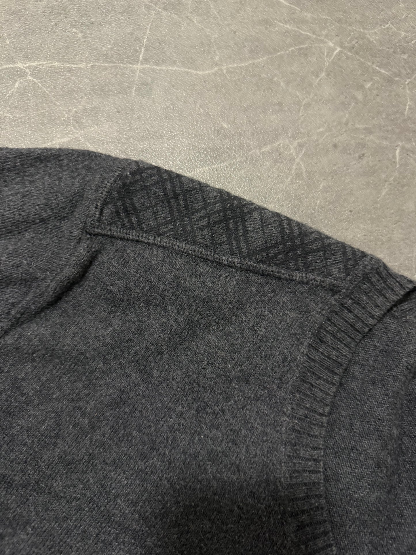 Burberry Sweater (S)