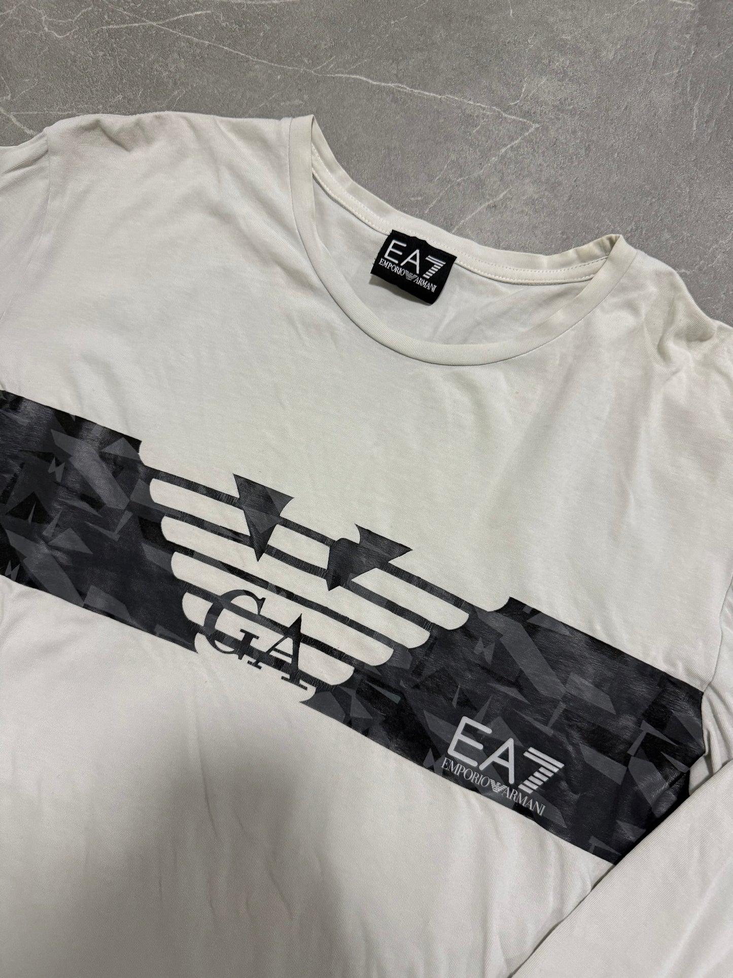 EA7 Longsleeve (XL)