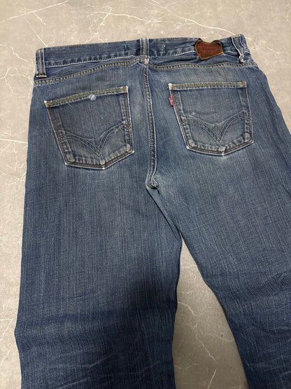 Levis 506 Jeans (M)