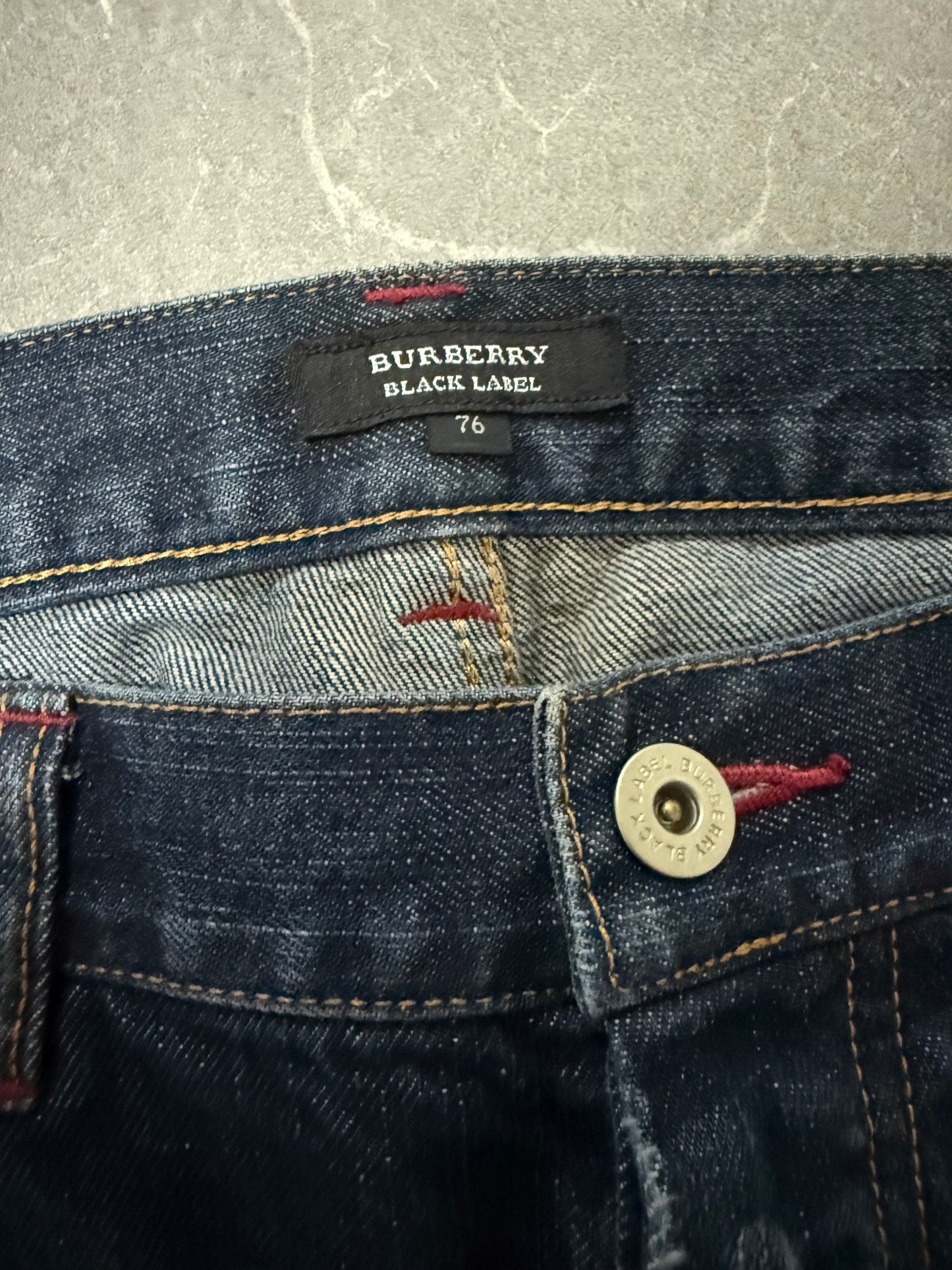 Burberry Jeans (M)