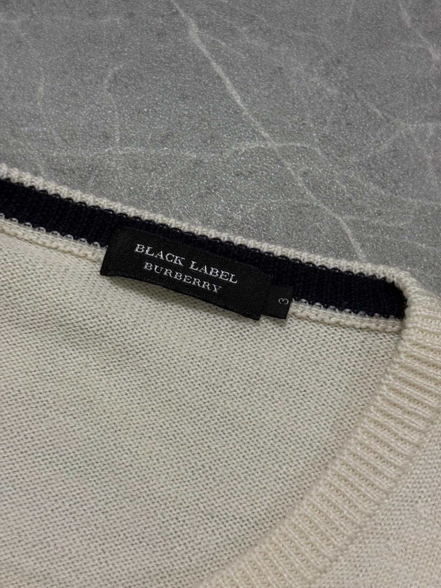 Burberry Sweater (S)